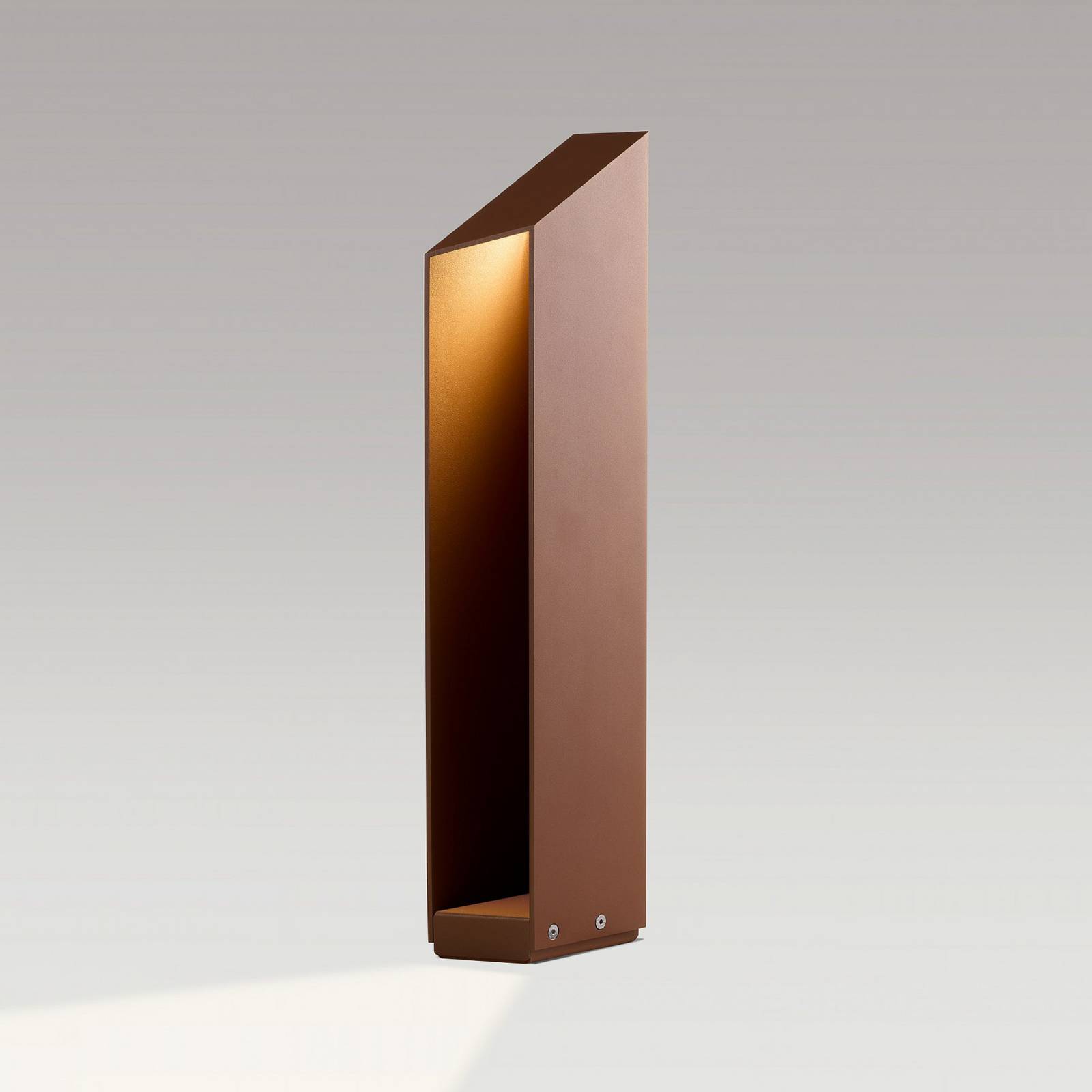 Lampa cokołowa MARSET LED Domus, wysokość 55 cm, kolor rdzawy, aluminium