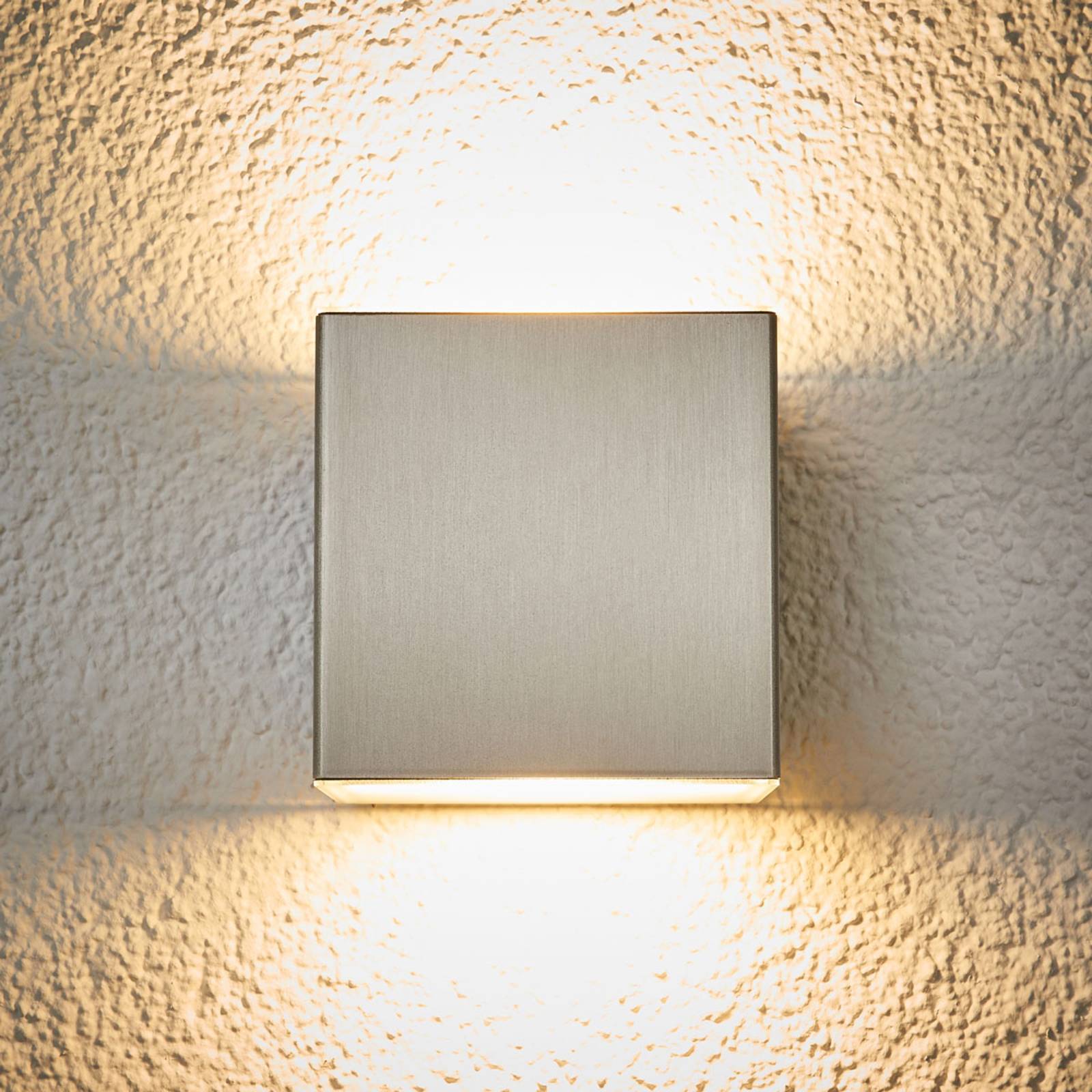 LED-Außenwandleuchte Jana aus Edelstahl 10 x 10 cm