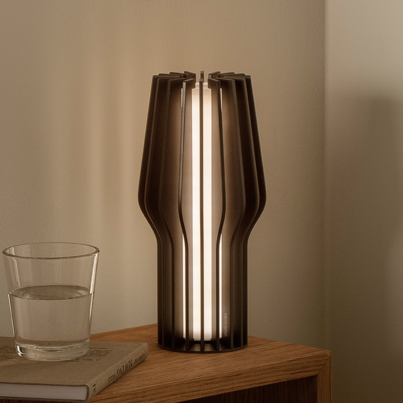 EVA Solo LED table lamp Radiant, black, rubber, IP44