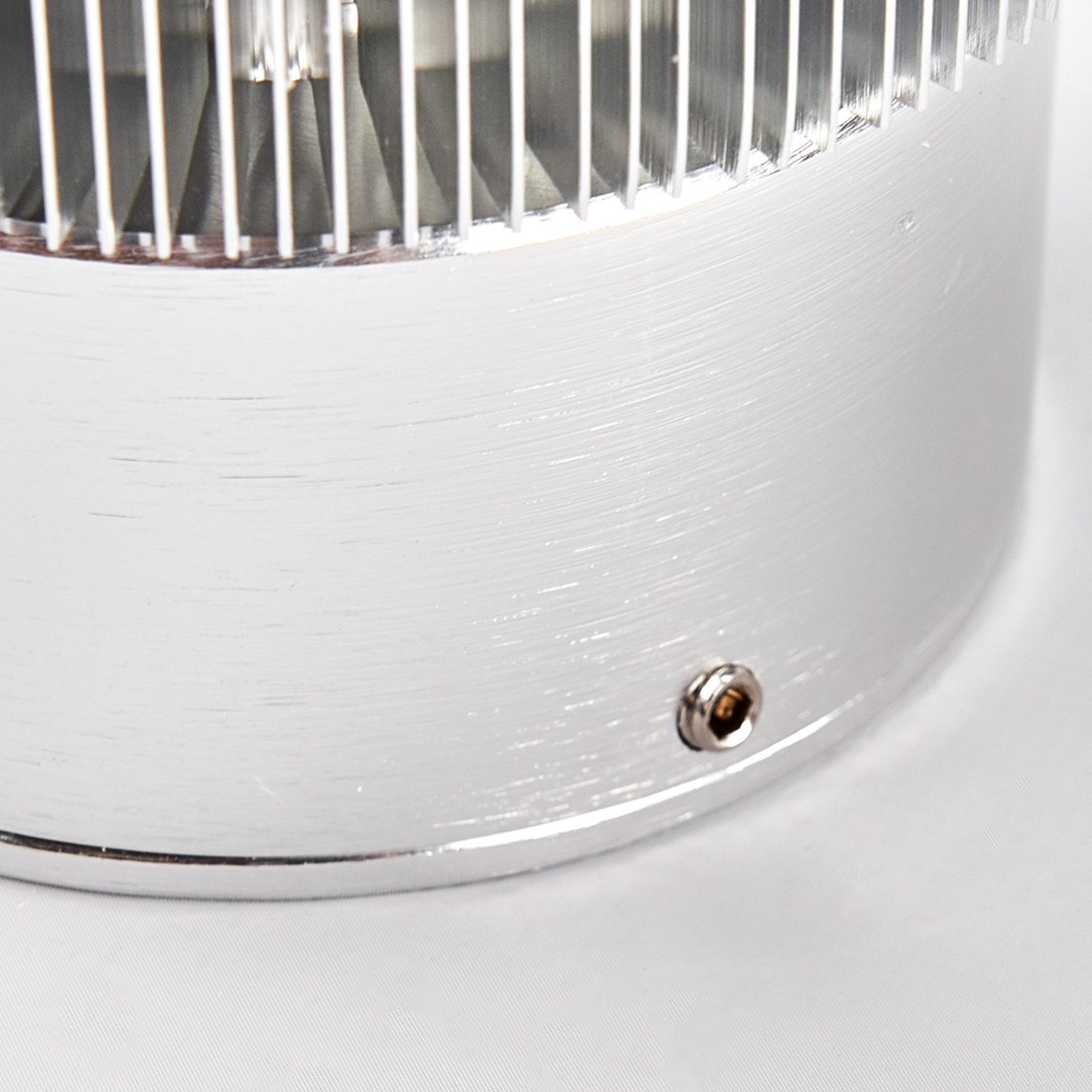 Aluminiowa lampa zewnętrzna LENNIAS z LED