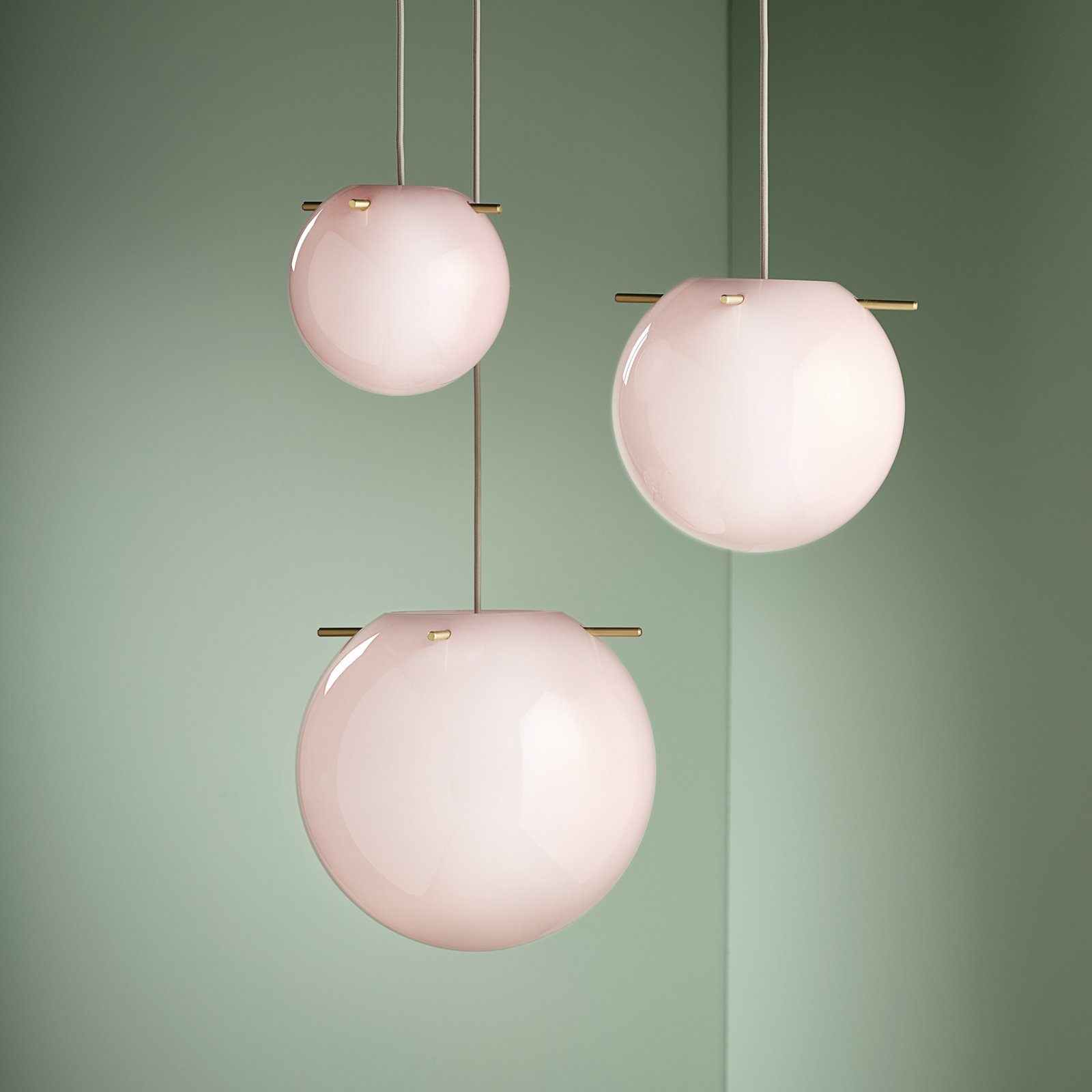 Koi Závěsná Lampa Ø25 Opal Rose/Brass - Frandsen