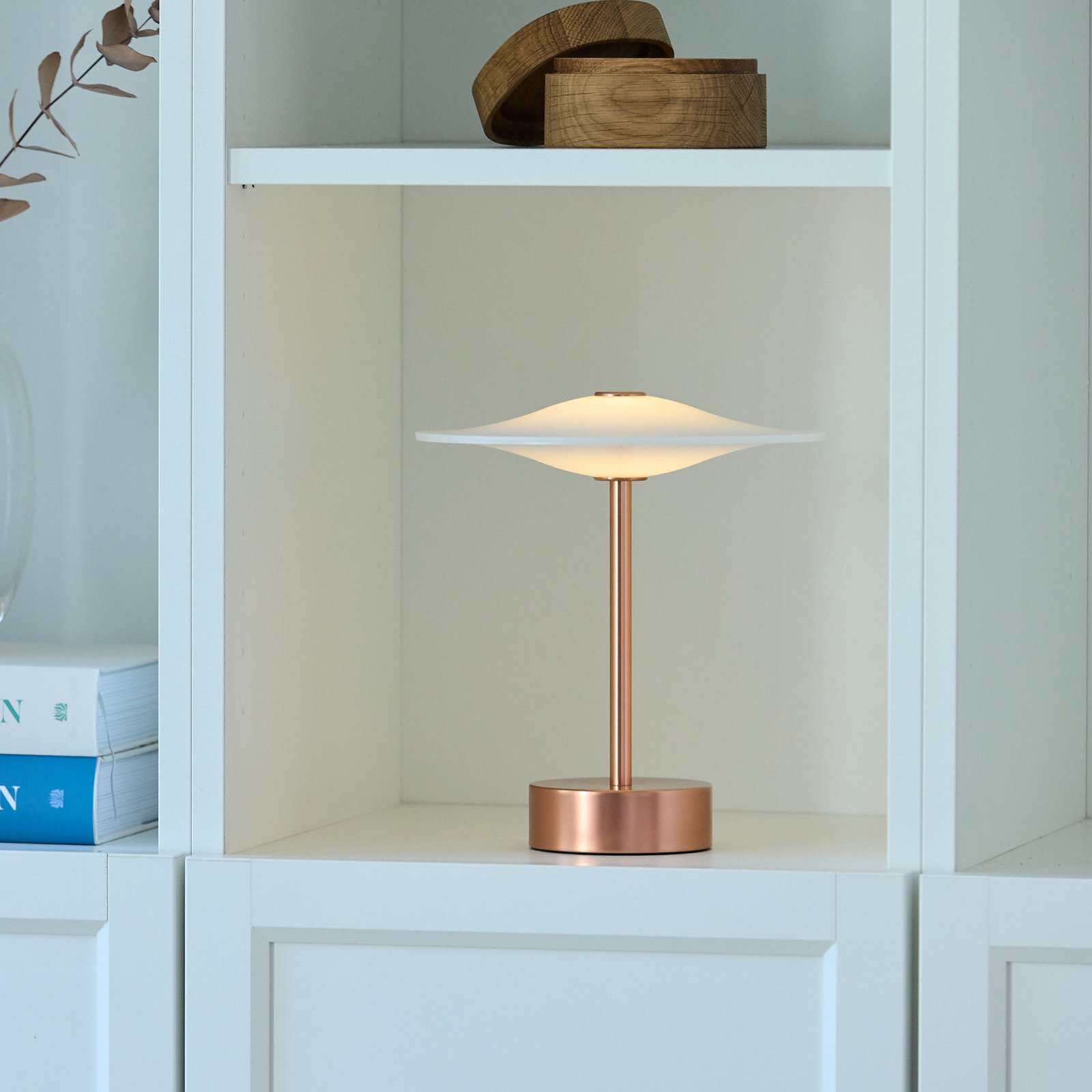 Sinus 22 bærbar LED-bordlampe, kobber, IP44 – Piet Hein