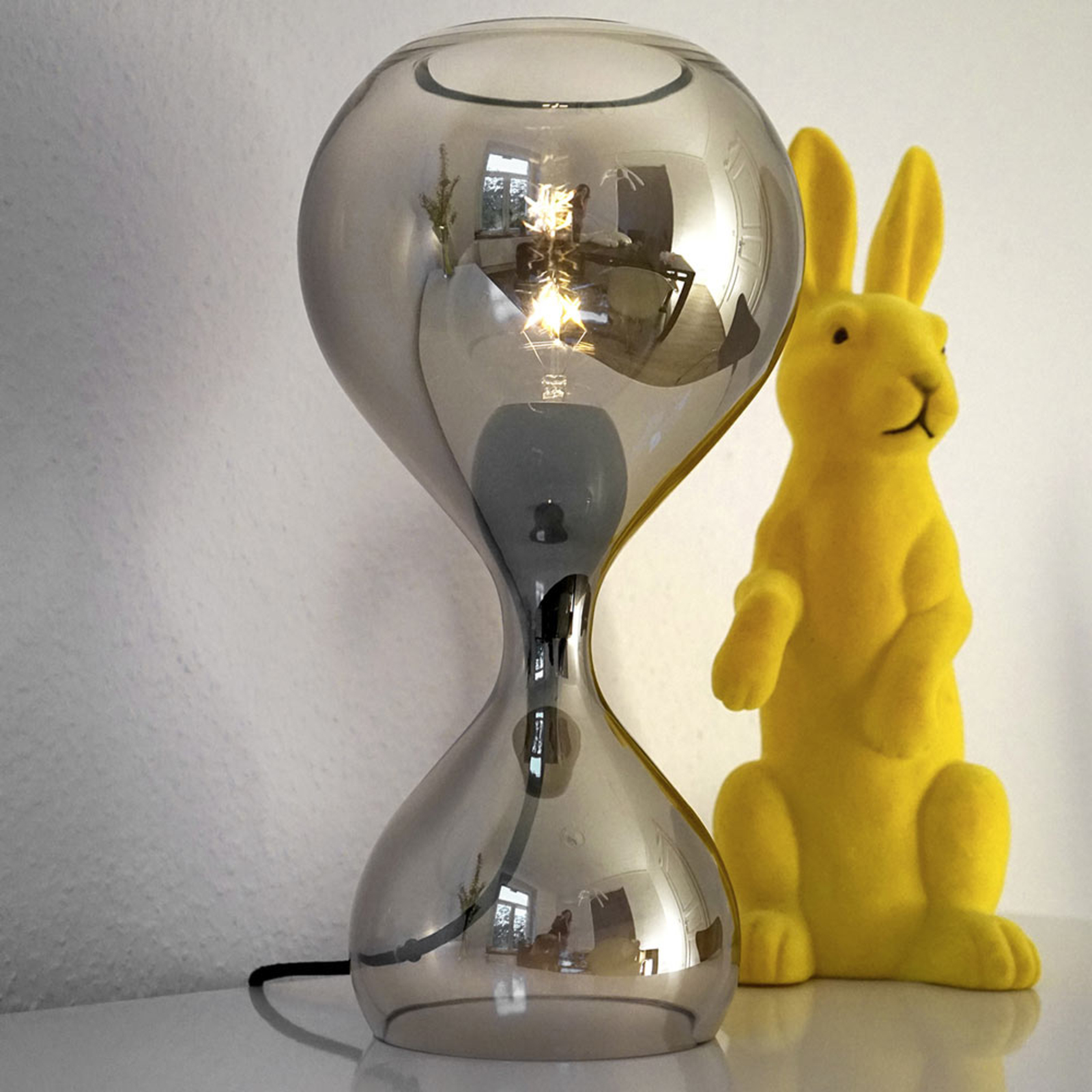 next Blubb - mundgeblasene Glas-Tischleuchte