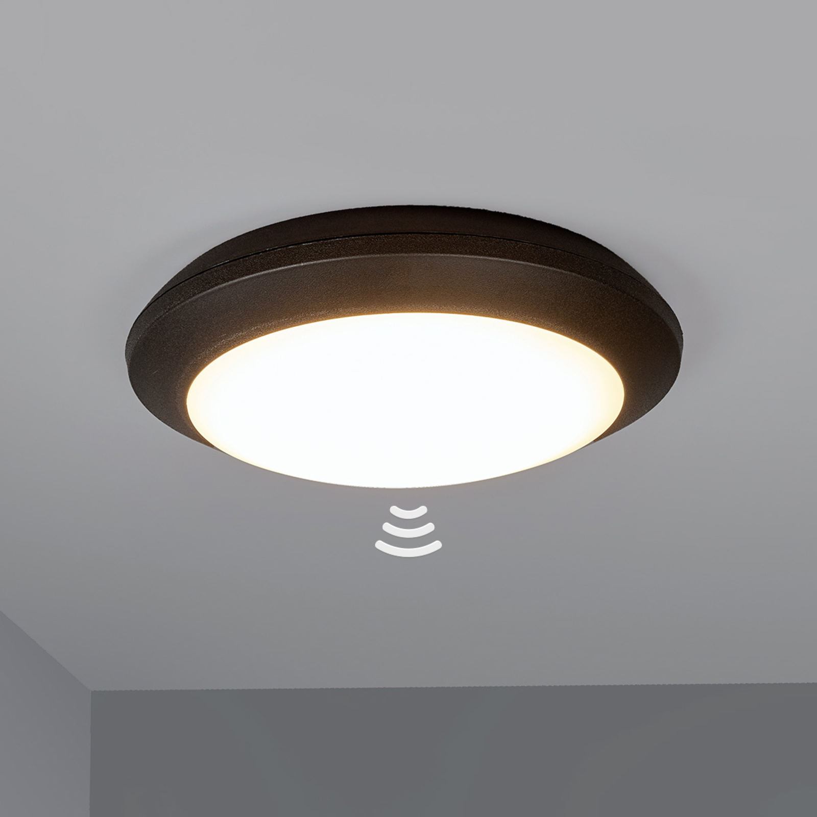 Umberta sensor LED ceiling light black, CCT