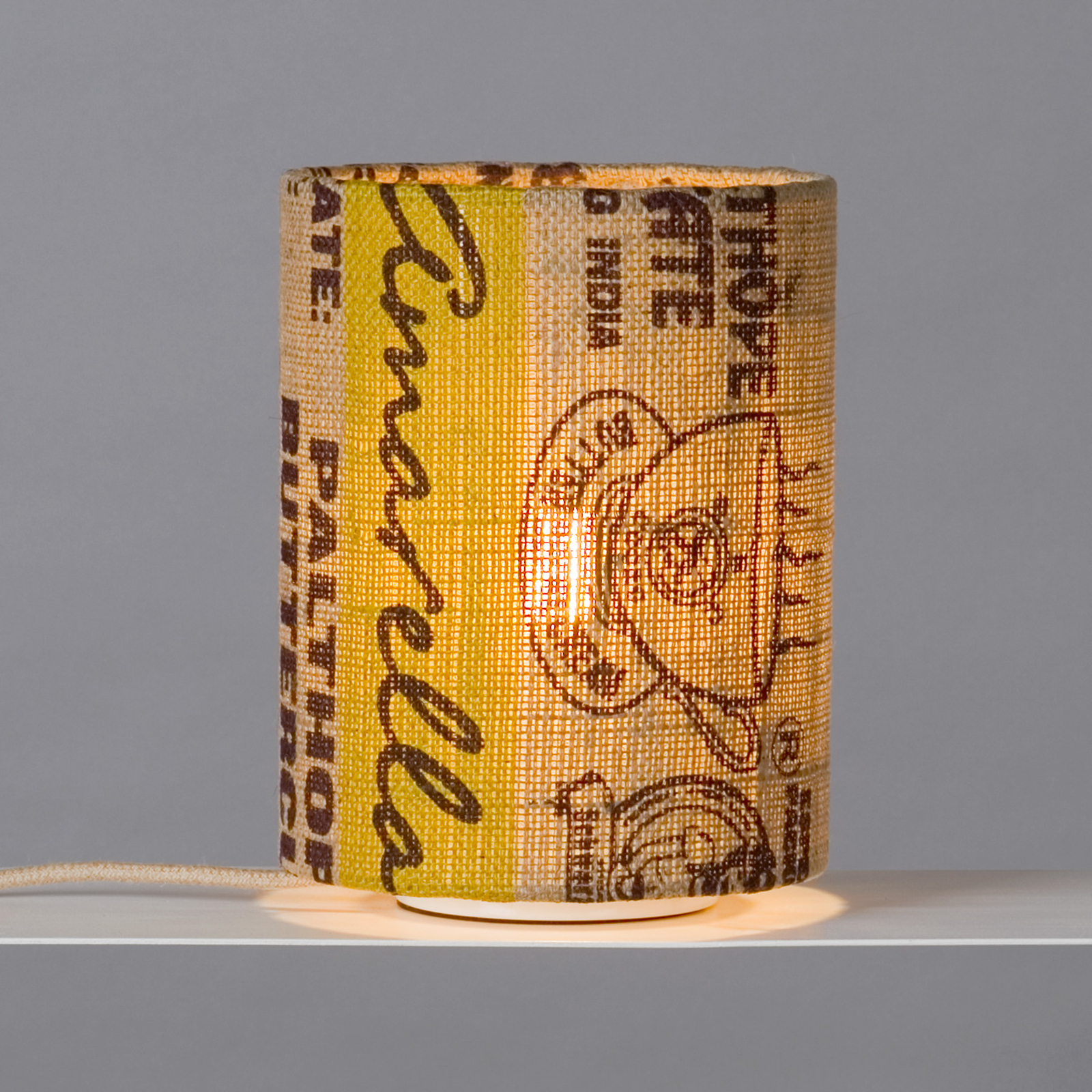 Tischlampe N°16 Perlbohne mit Kaffeesack-Schirm