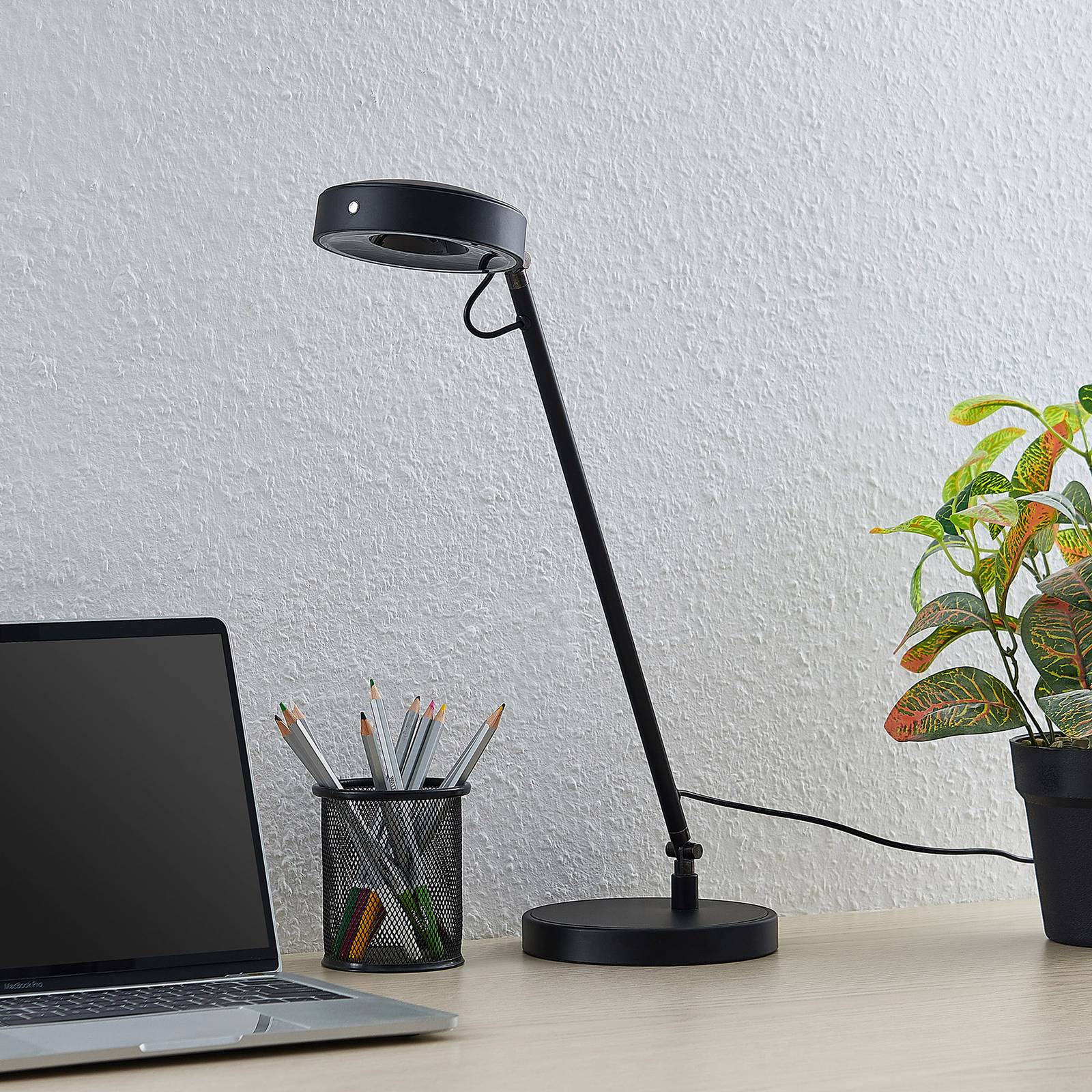 Lucande Vilana lampe de bureau LED noire