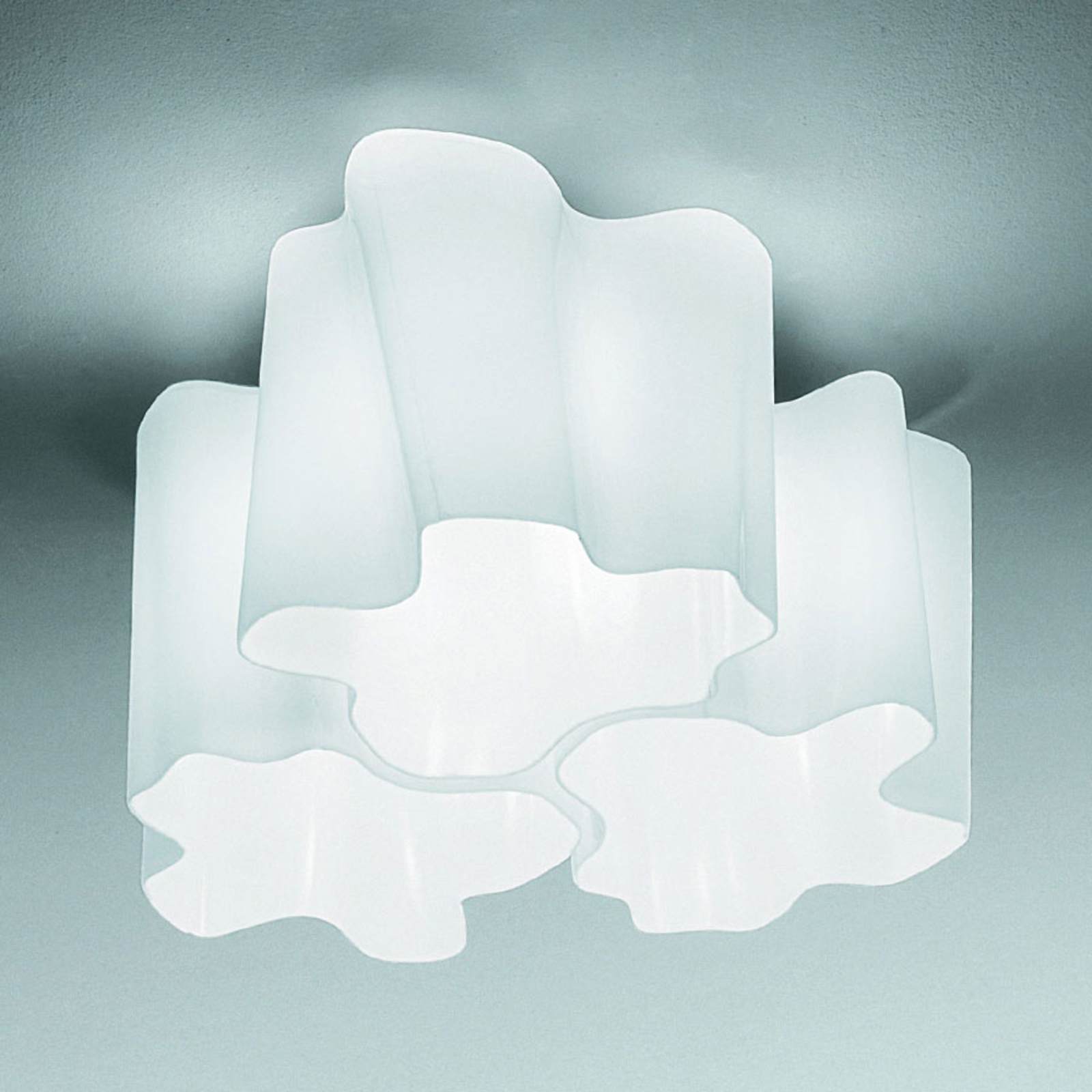Artemide Logico ceiling lamp 3-bulb 120° 33x33 cm