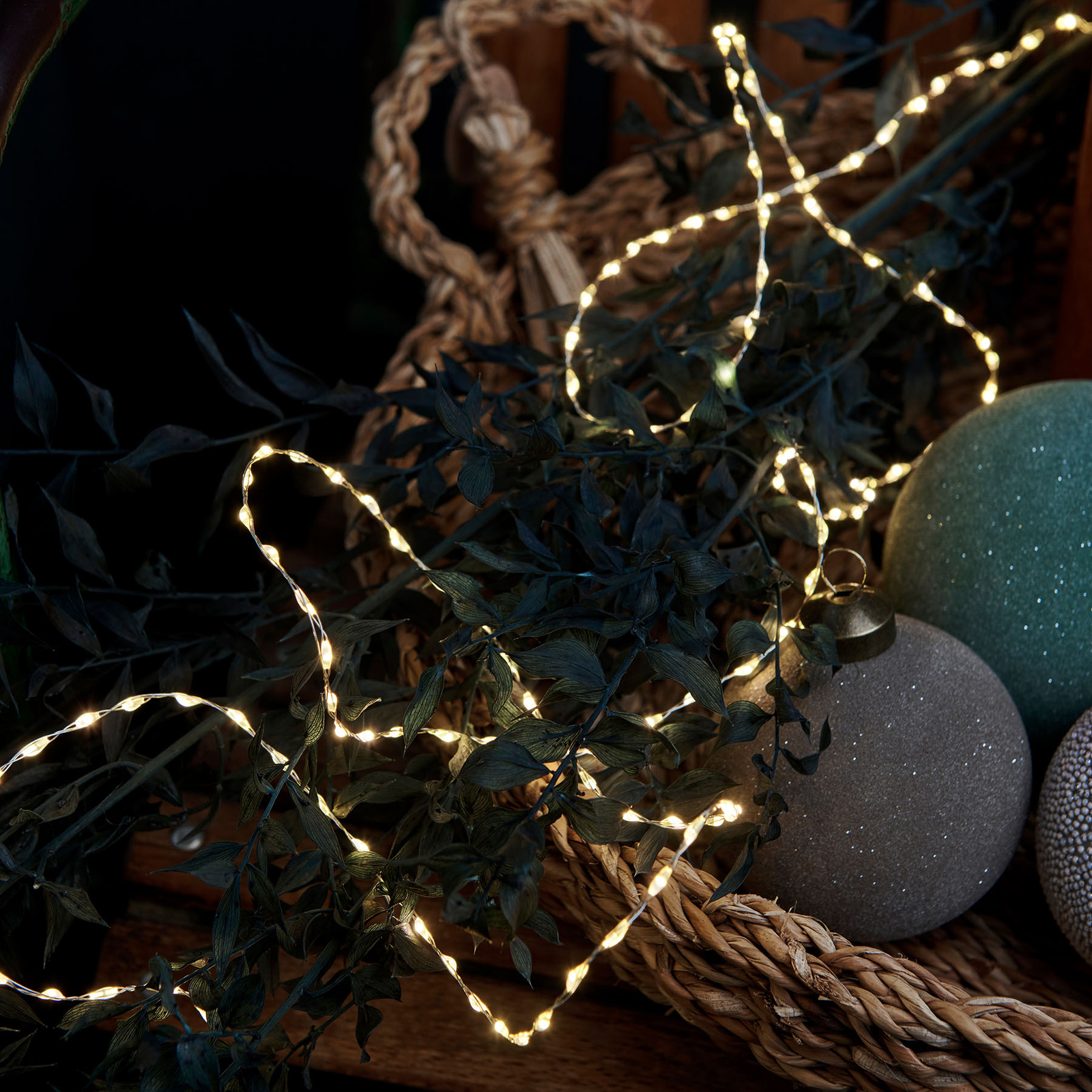 Sirius Kiki LED string lights, gold, 200 cm, plastic, metal, energy efficiency: A+, L: 200 cm