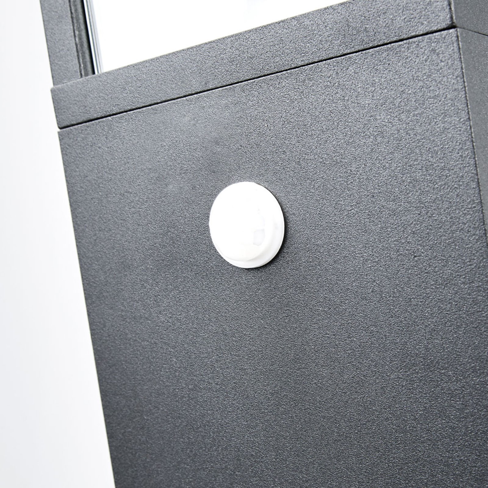 Klemens High Candeeiro de Jardim Exterior IP54 com Sensor Graphite - Lucande