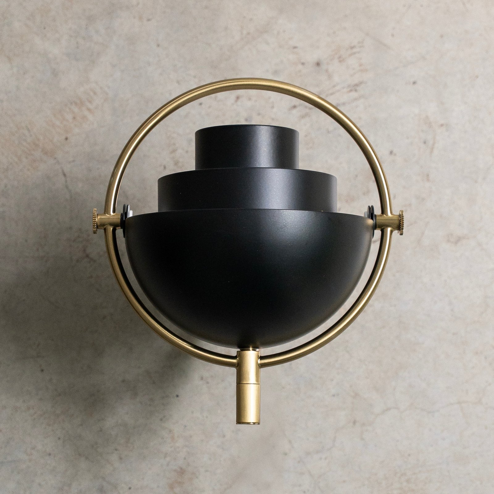 Aplique de pared Gubi Multi-Lite, negro, metal, G9