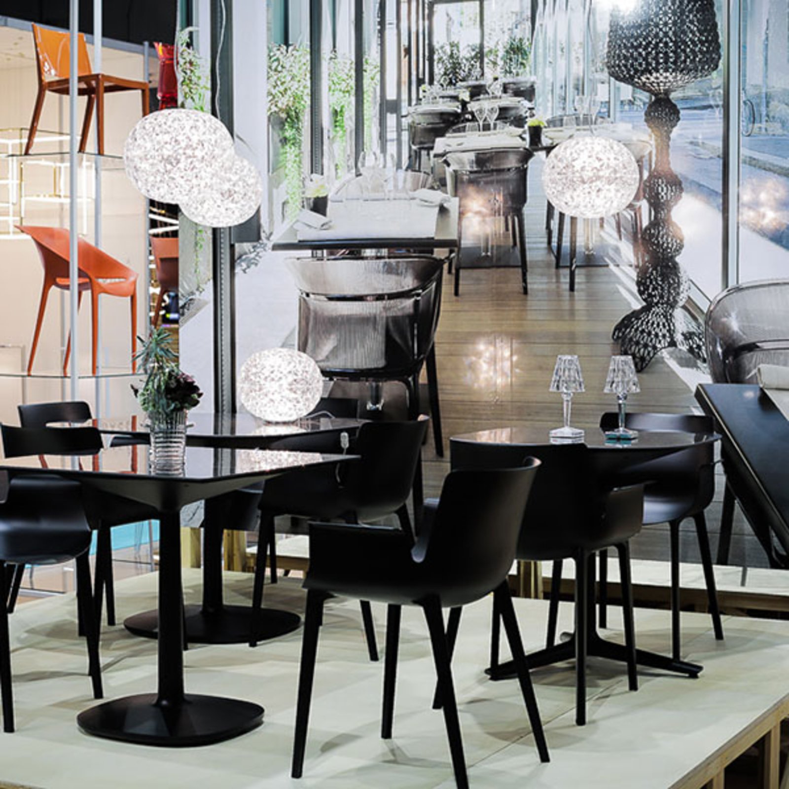 Kartell Planet - LED-Pendellampe