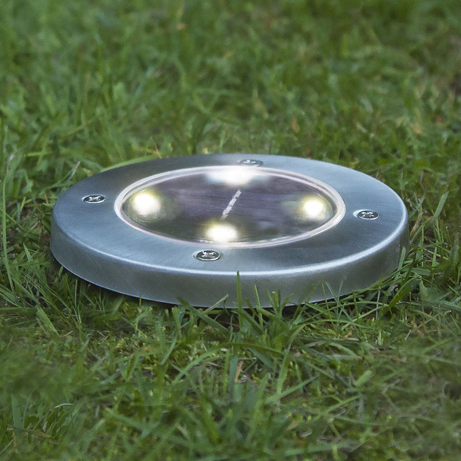 LED-solcellelampe Lawnlight, med jordspyd