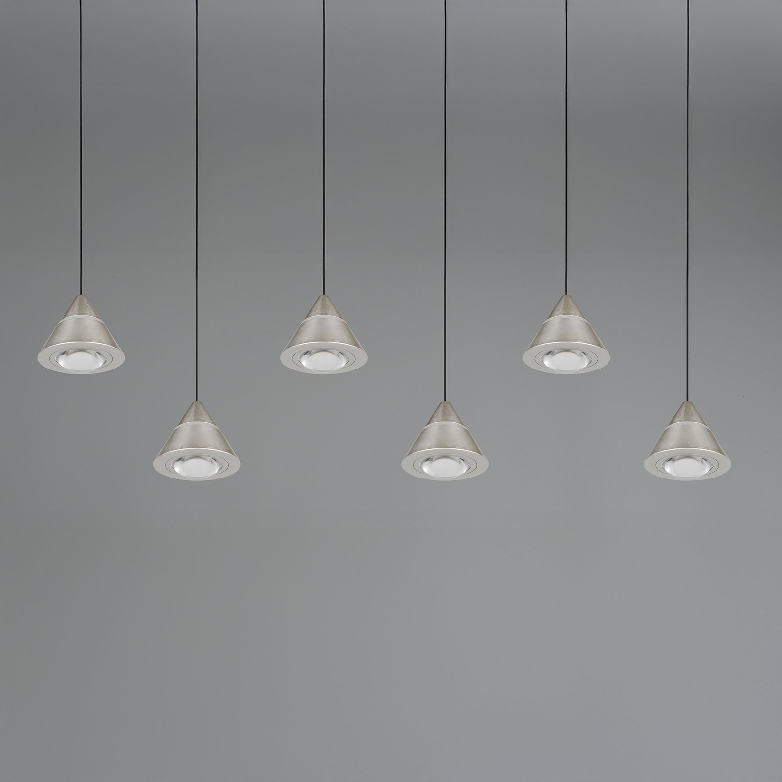 LED-hengelampe Romeo, lengde 75 cm, nikkelfarget metall, 6 lyskilder.