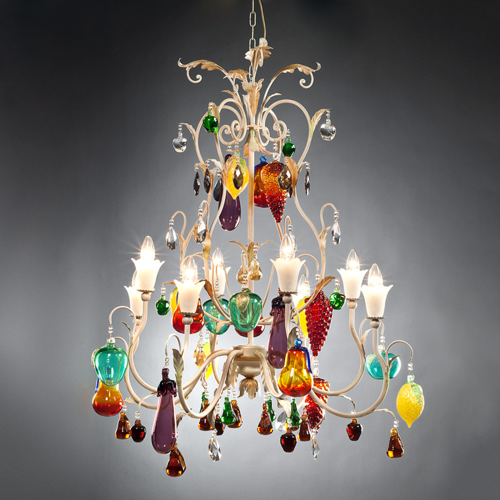 Meldra striking design chandelier eight-bulb