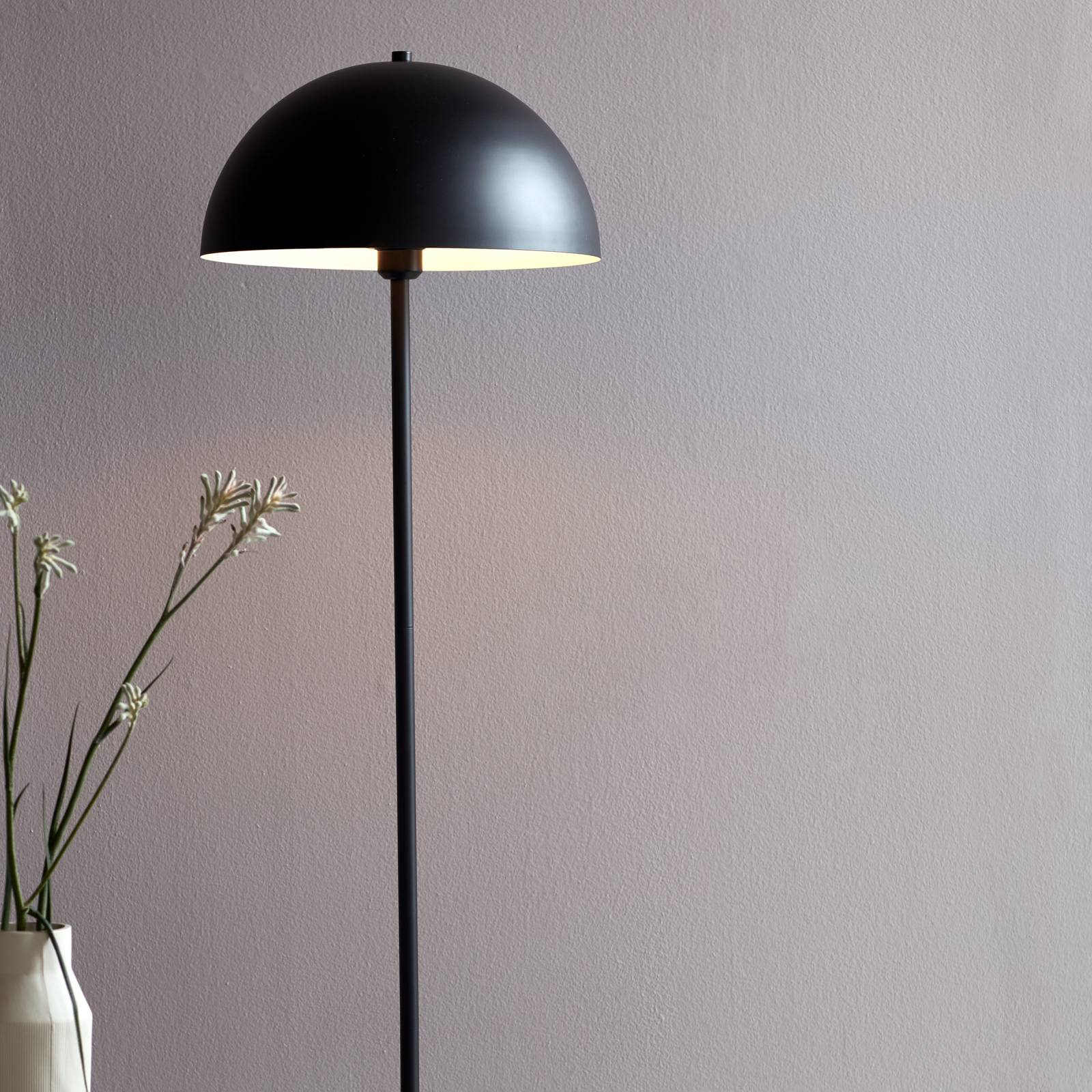 Photos - Chandelier / Lamp Nordlux Ellen 40 floor lamp with a black metal lampshade 