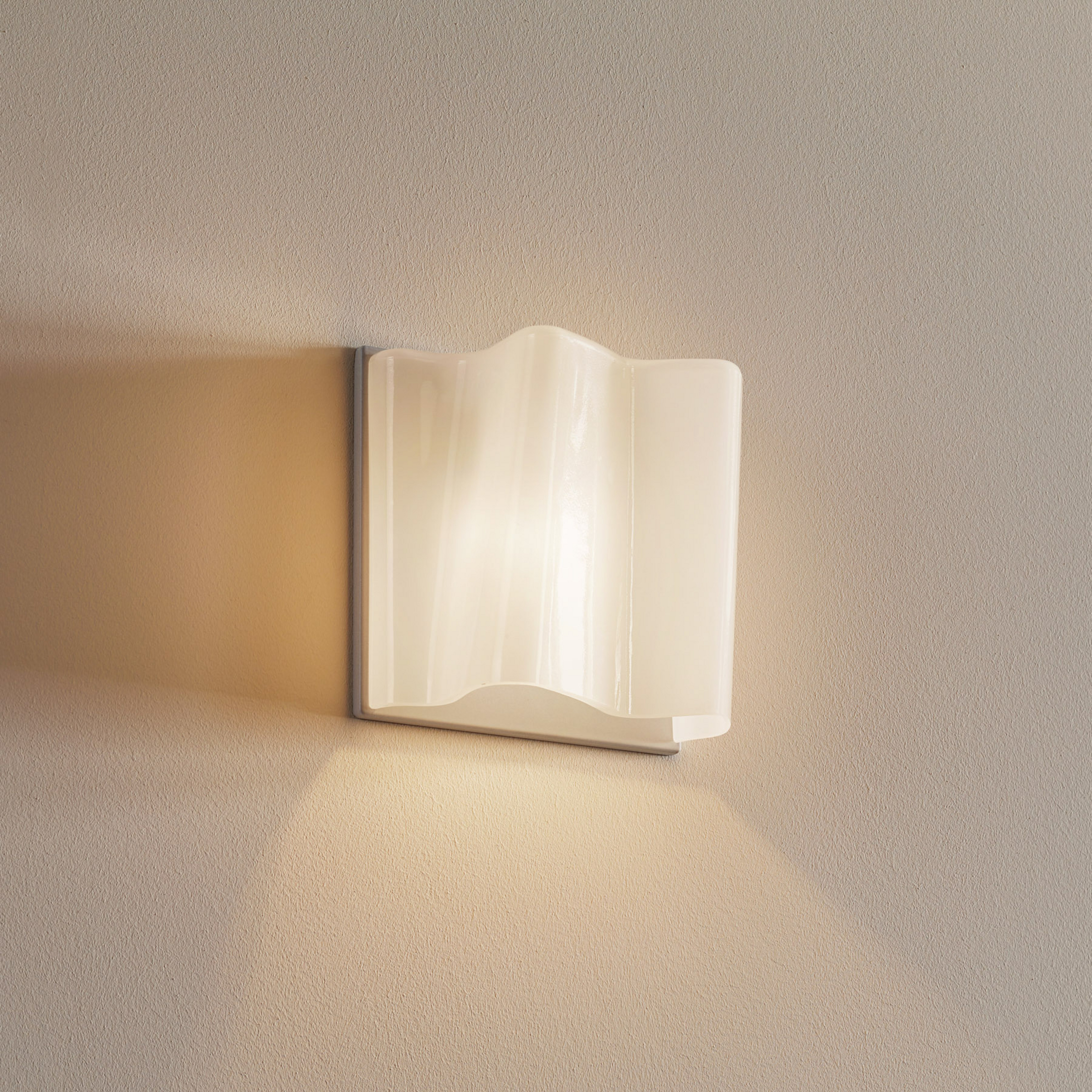 Artemide Logico Micro Wandleuchte Breite 18,9 cm