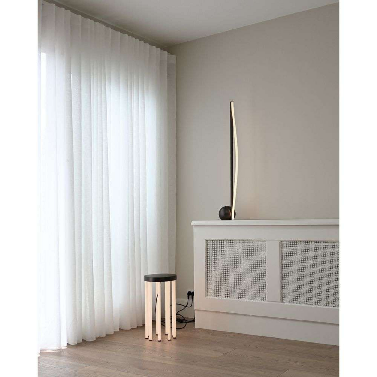 Neon Lampadar/Side Table Bronz - 101 Copenhagen