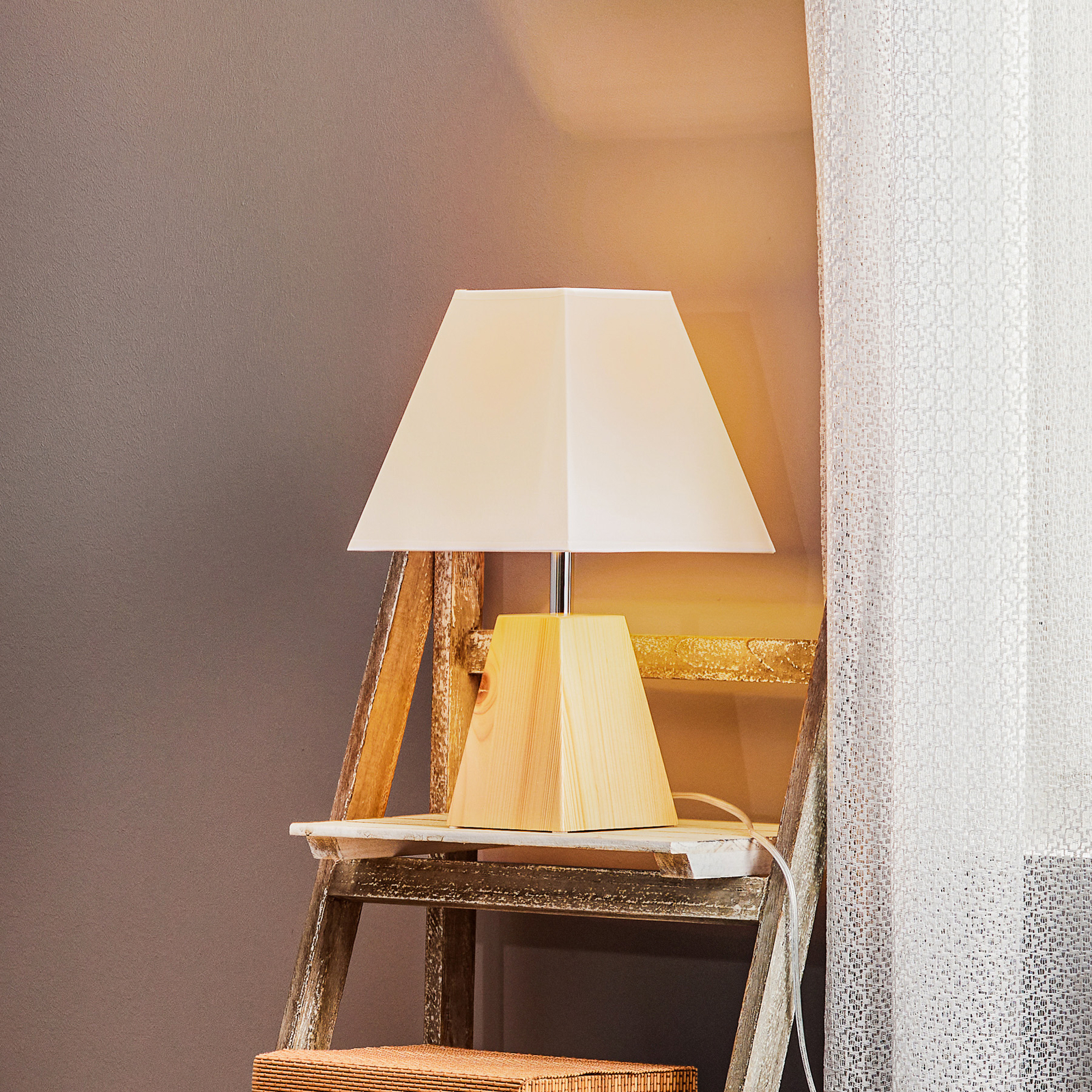 Faxa table lamp, trapezoidal shape, natural/white