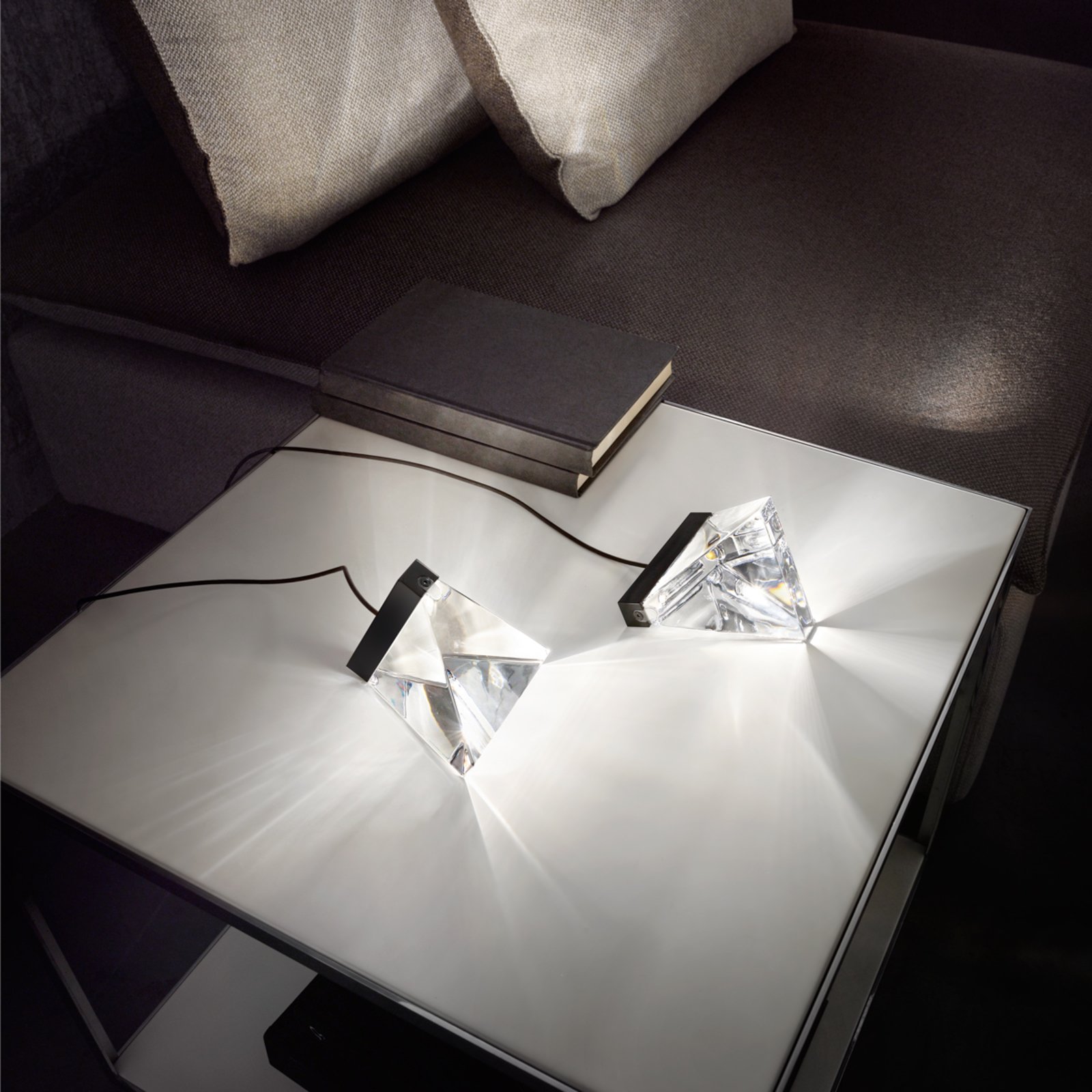 Fabbian Tripla - LED asztali lámpa, antracit
