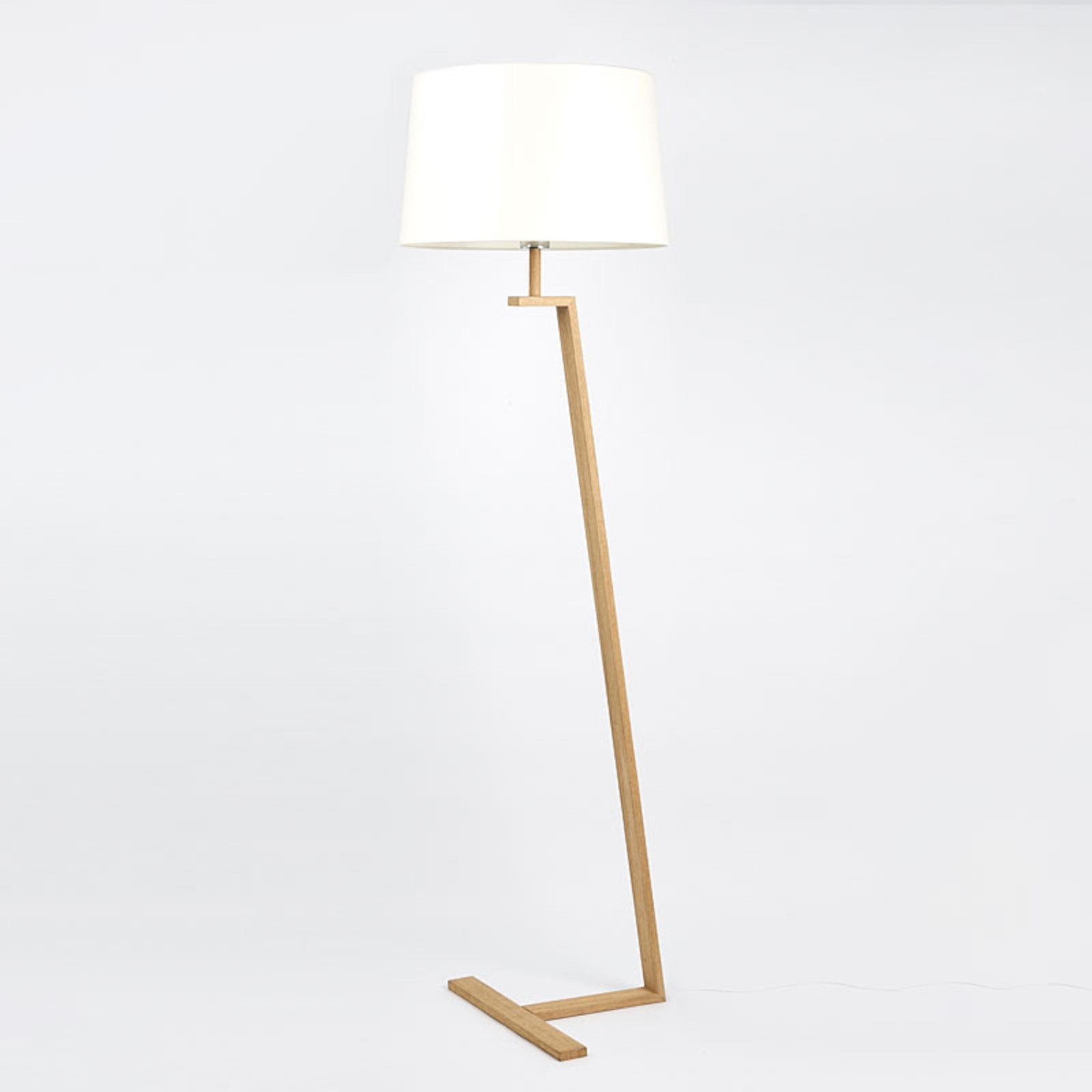 Vloerlamp Memphis LS met textiel-kap, wit