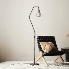 PR Home Loft lattiavalaisin, korkeus 150 cm, ilman lampunvarjostinta