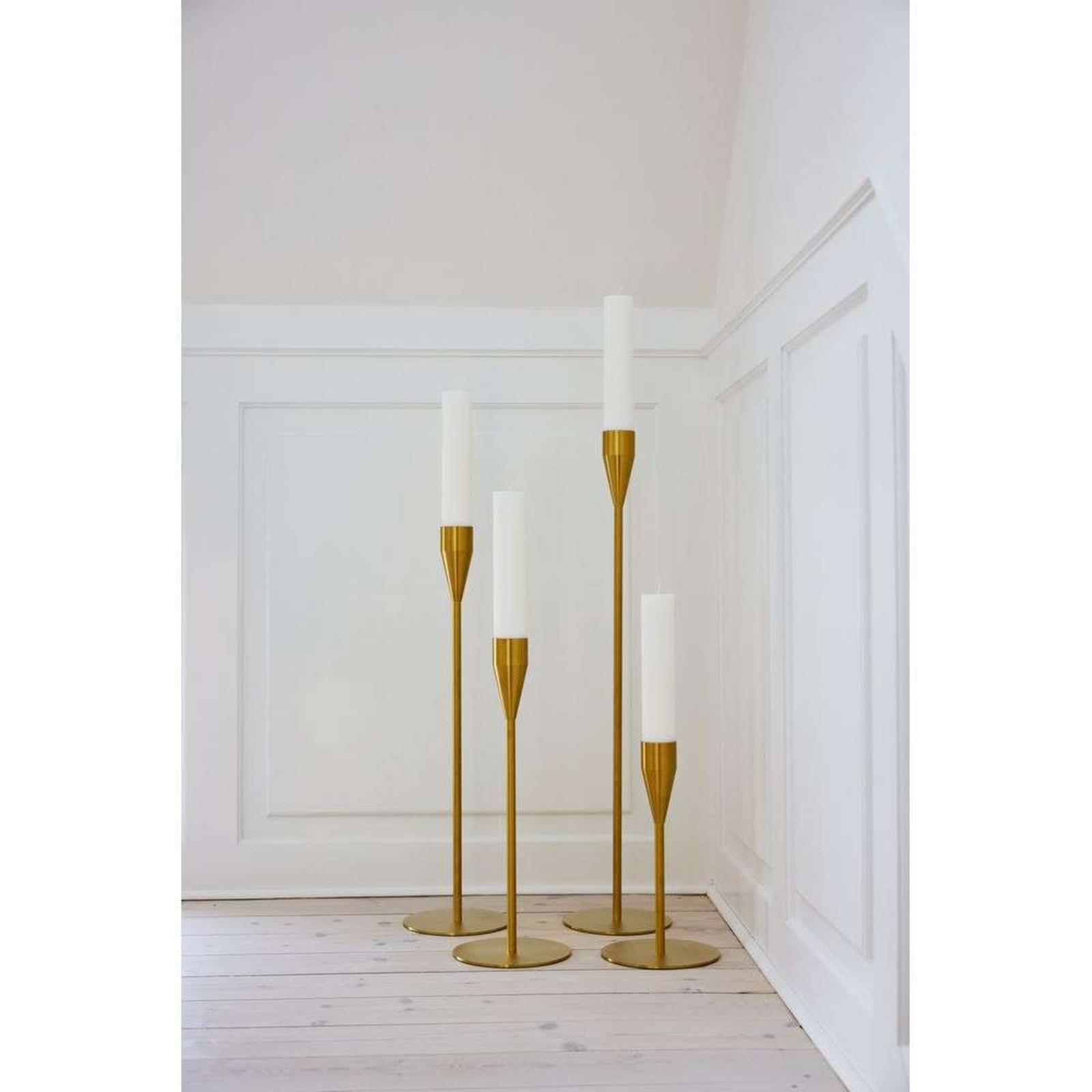 Jupiter Maxi Candle Holder H65 Brass - Piet Hein