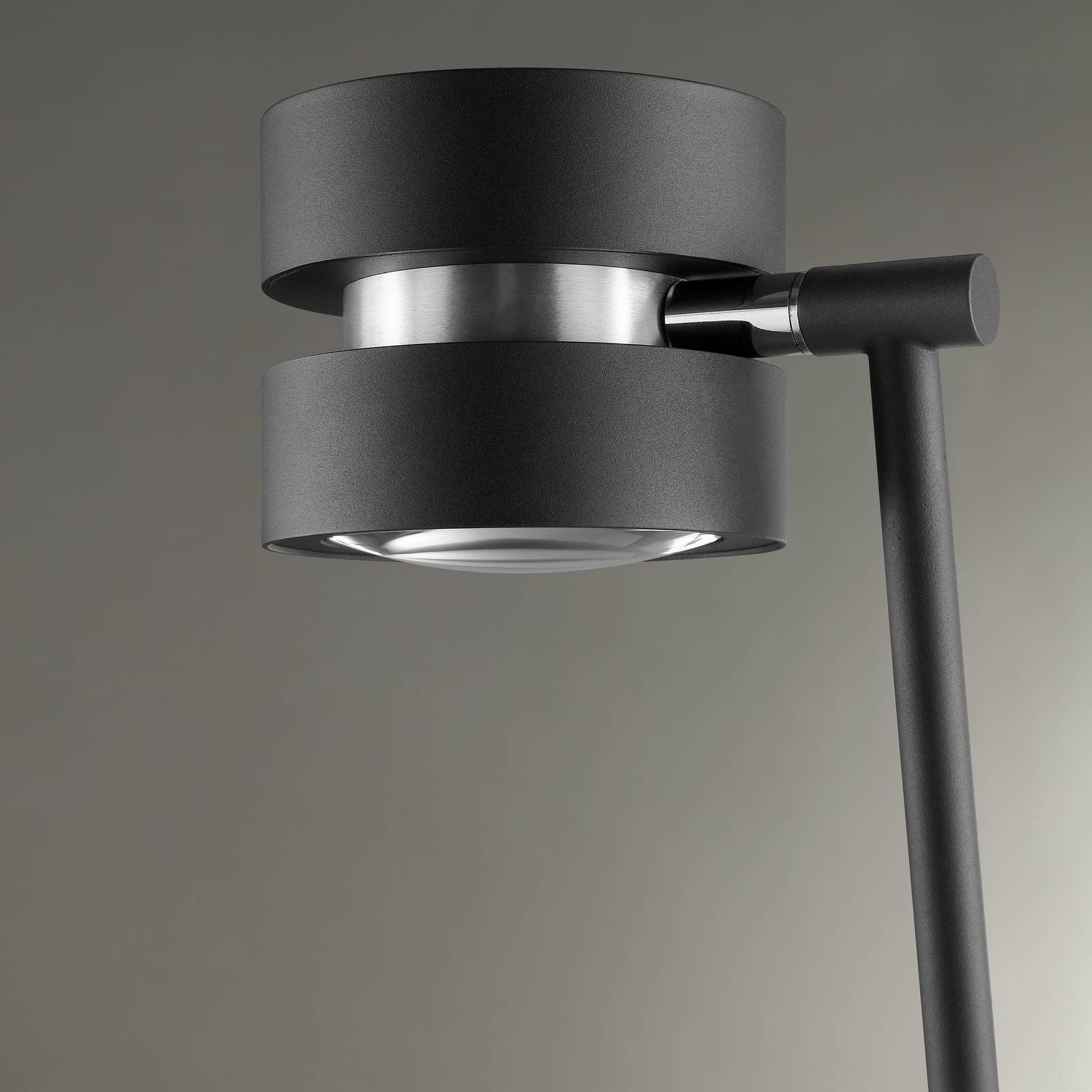 Lampa stojąca LED Glow-Sphere, wysokość 146 cm, czarna, metal