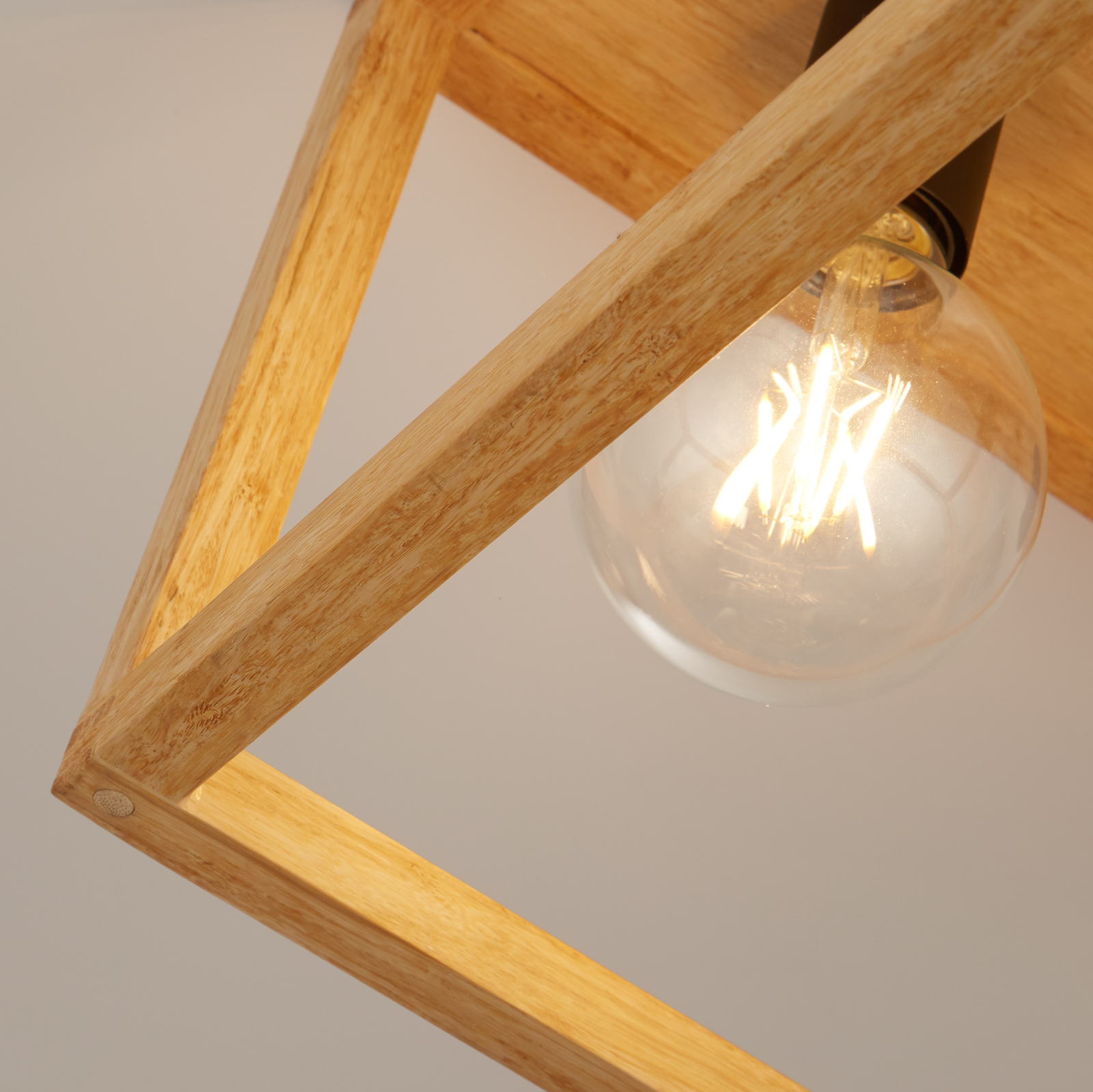 Square ceiling light made of bamboo, 4-bulb