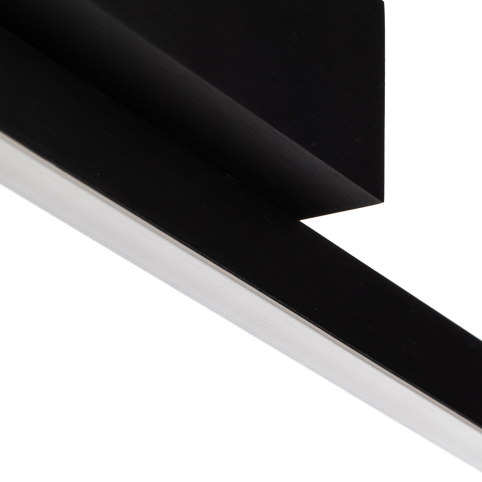 Quitani Niara LED plafondlamp, zwart geanodiseerd