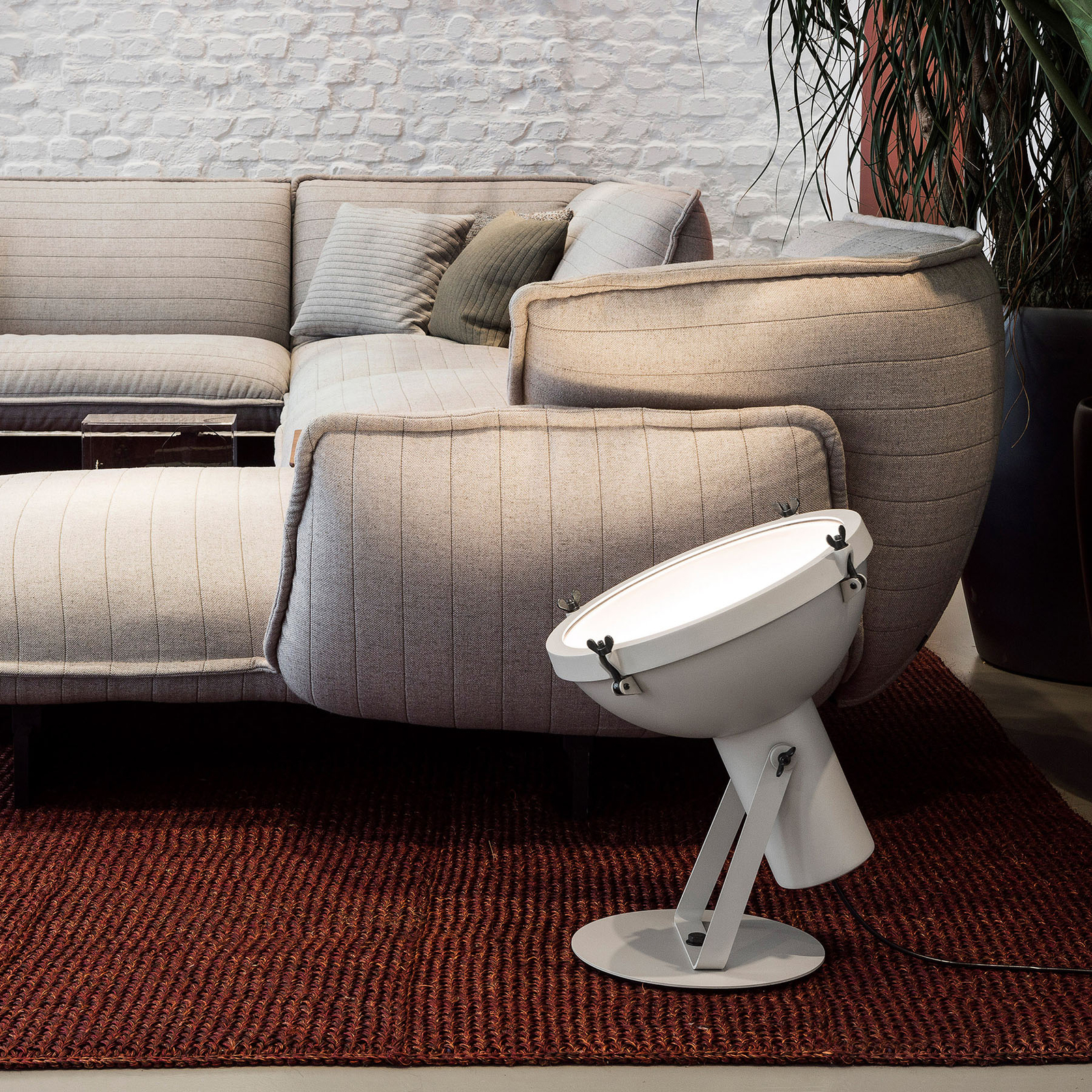 Nemo Projecteur 365 table lamp, adjustable