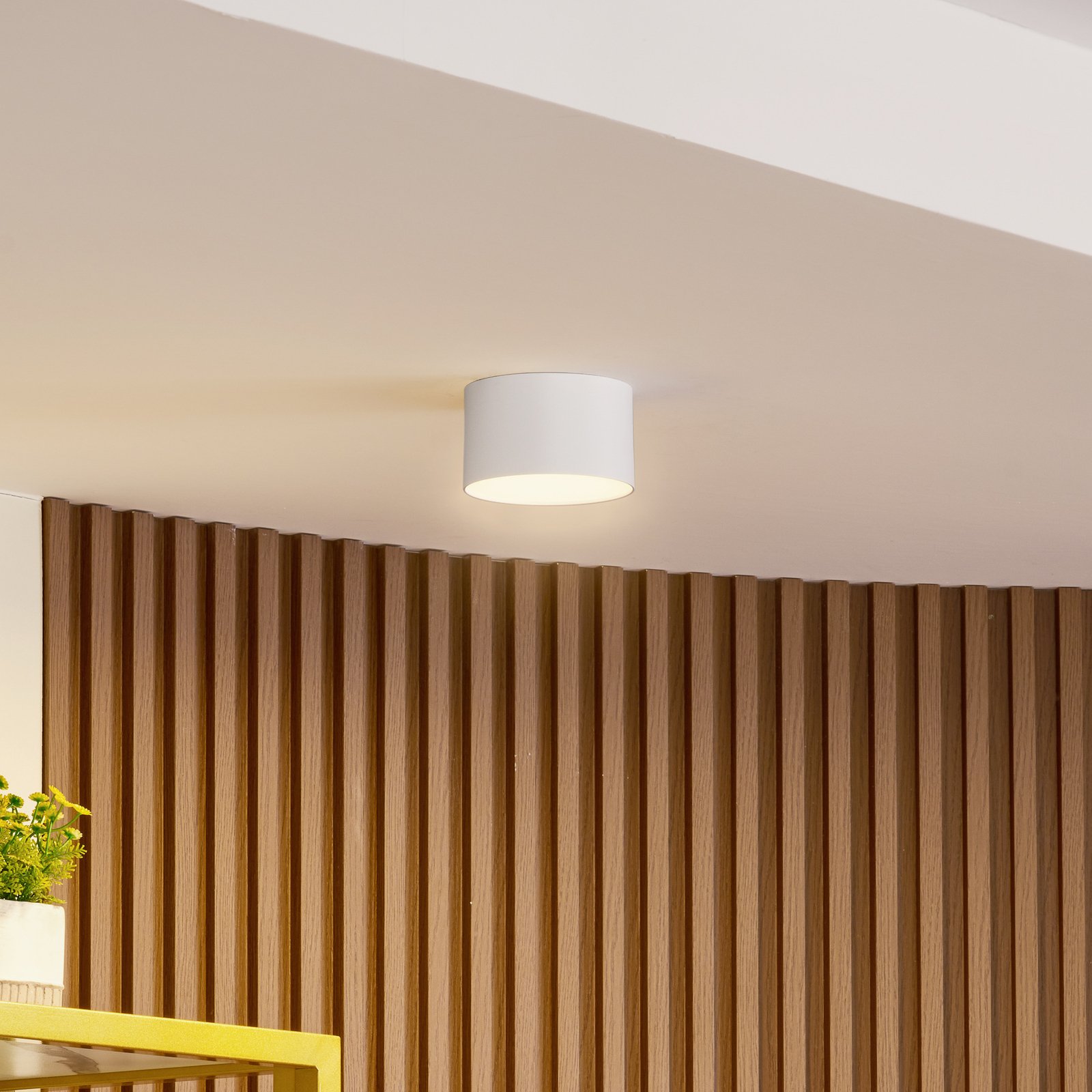 Lindby LED-spotlight Nivoria, 11 x 6,5 cm, sandhvit