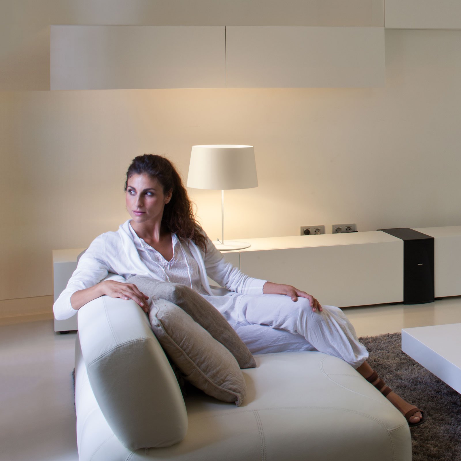 Warm 4901 Tischleuchte, Ø 42 cm, weiß - Vibia Warm 4901 Tischleuchte, Ø 42 cm, weiß - Vibia