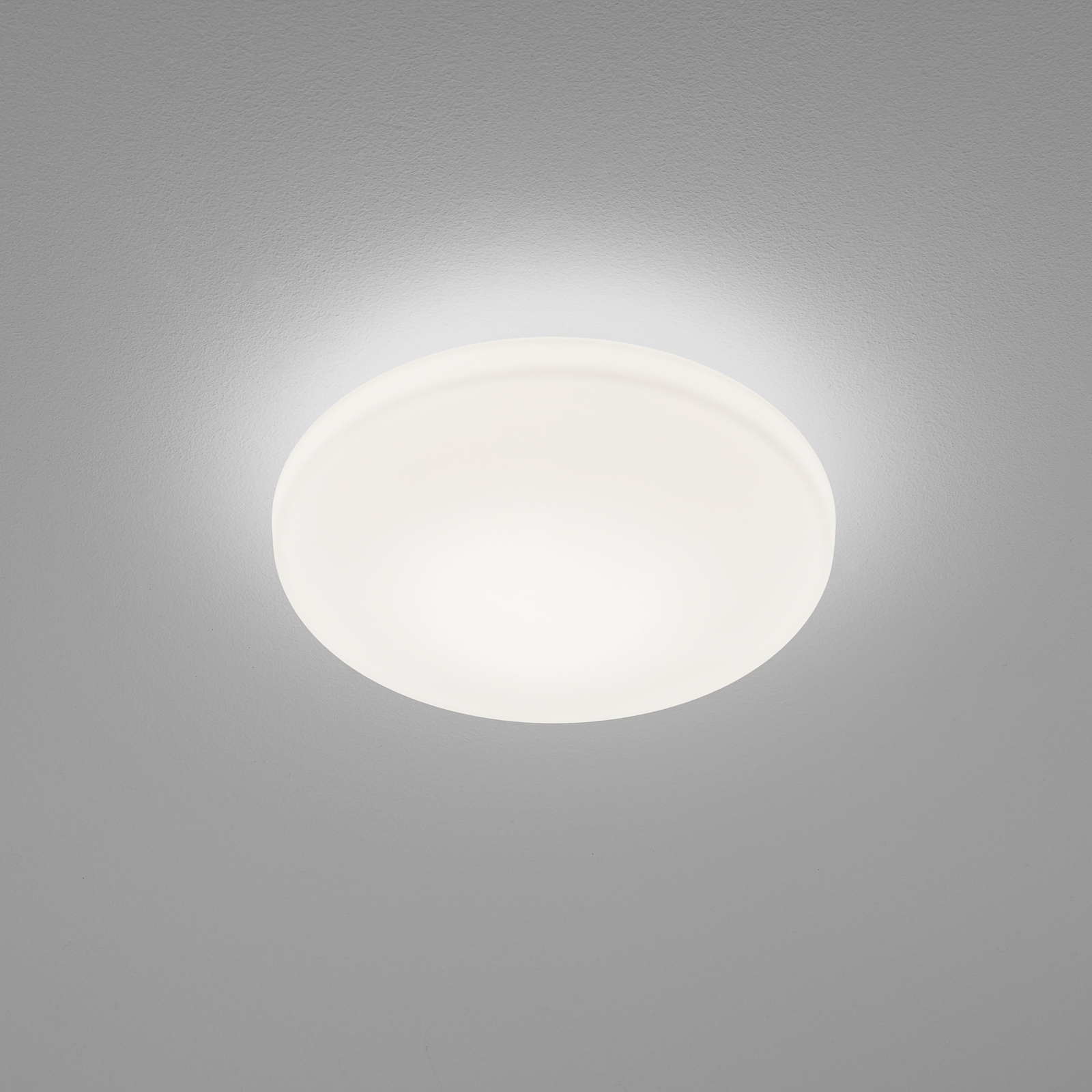 Helestra Kymo LED ceiling light, satinised Glas
