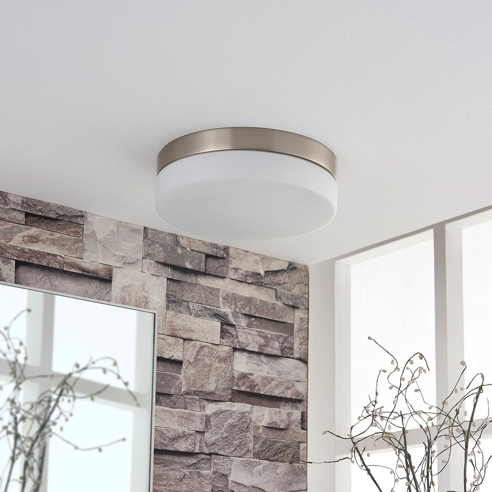 Φωτιστικό οροφής Amilia για το μπάνιο με γυάλινο κάλυμμα, Ø 23,5 cm