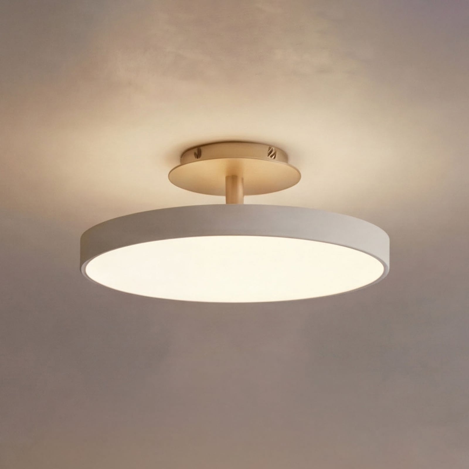 UMAGE LED плафон Asteria UP PLUS, перлено бял, Ø 31 cm CCT
