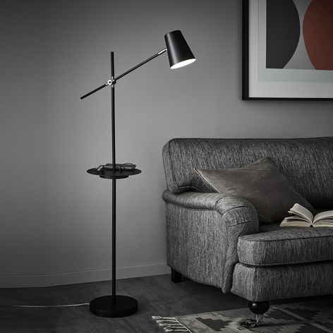 Golvlampa Linear med USB-laddningsstation