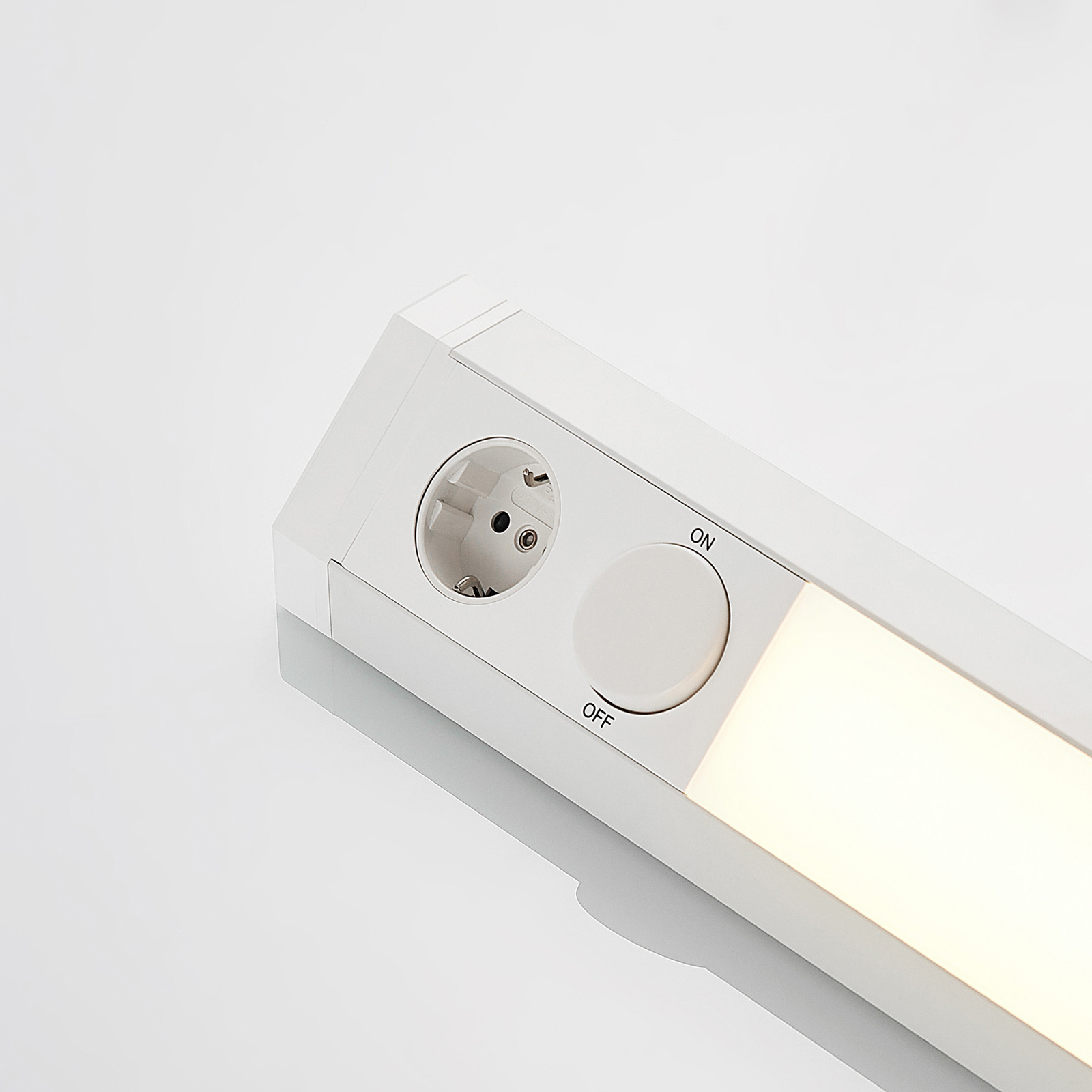Arcchio Mitari LED-benkarmatur, hvit