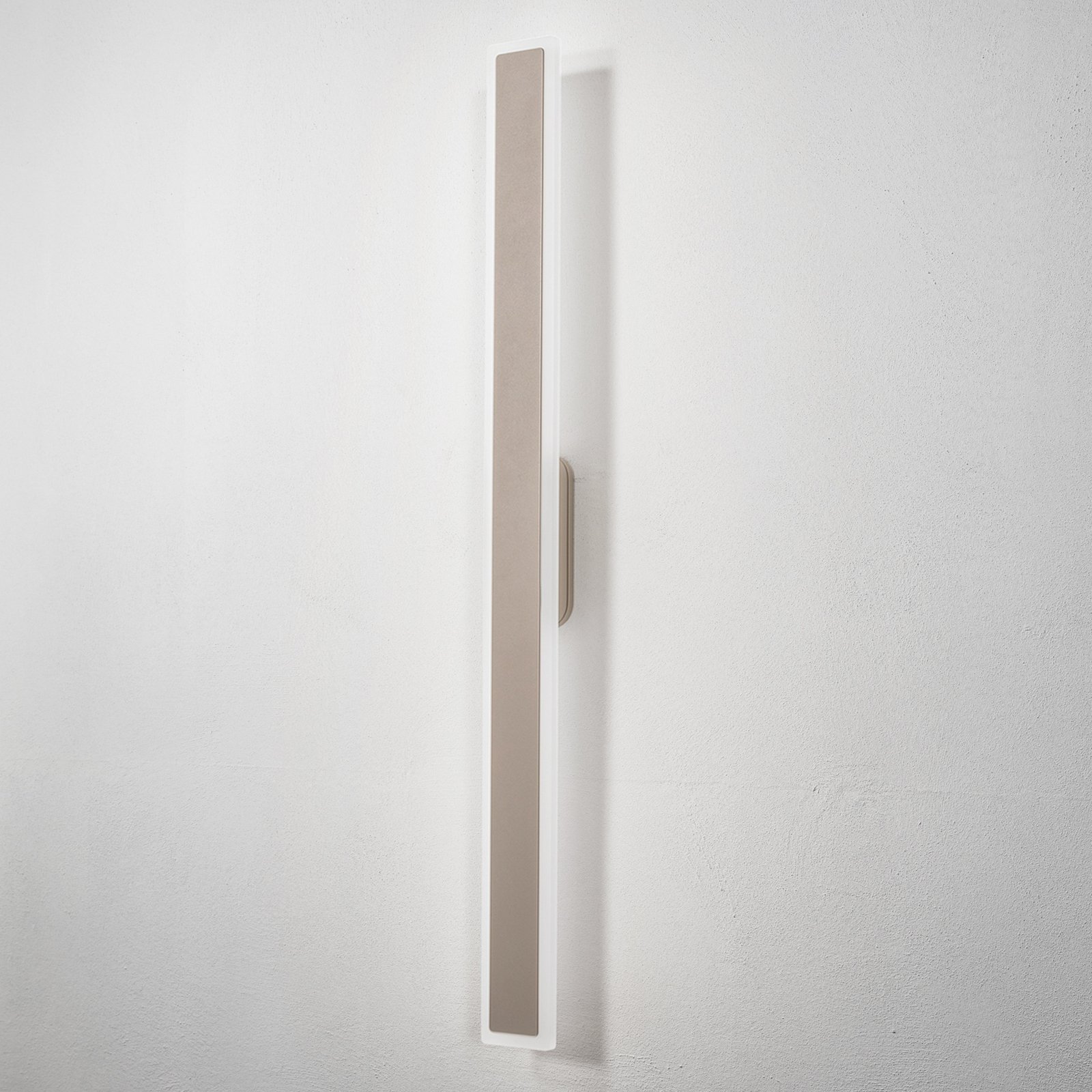 LED nástenné svetlo Isla, pieskové, hliník, výška 100 cm, IP54