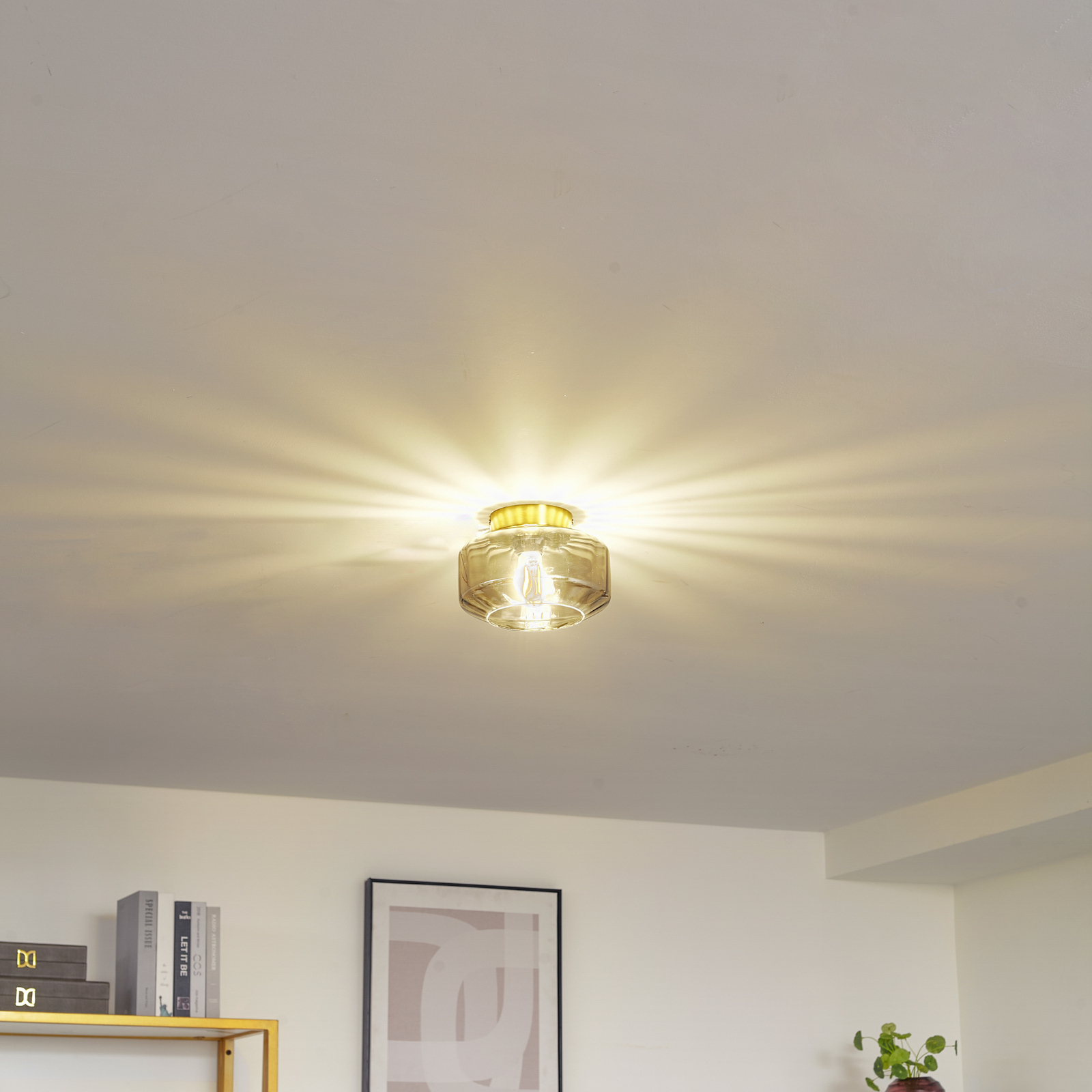 Lindby Hildur ceiling light, smoke grey, glass, Ø 22 cm