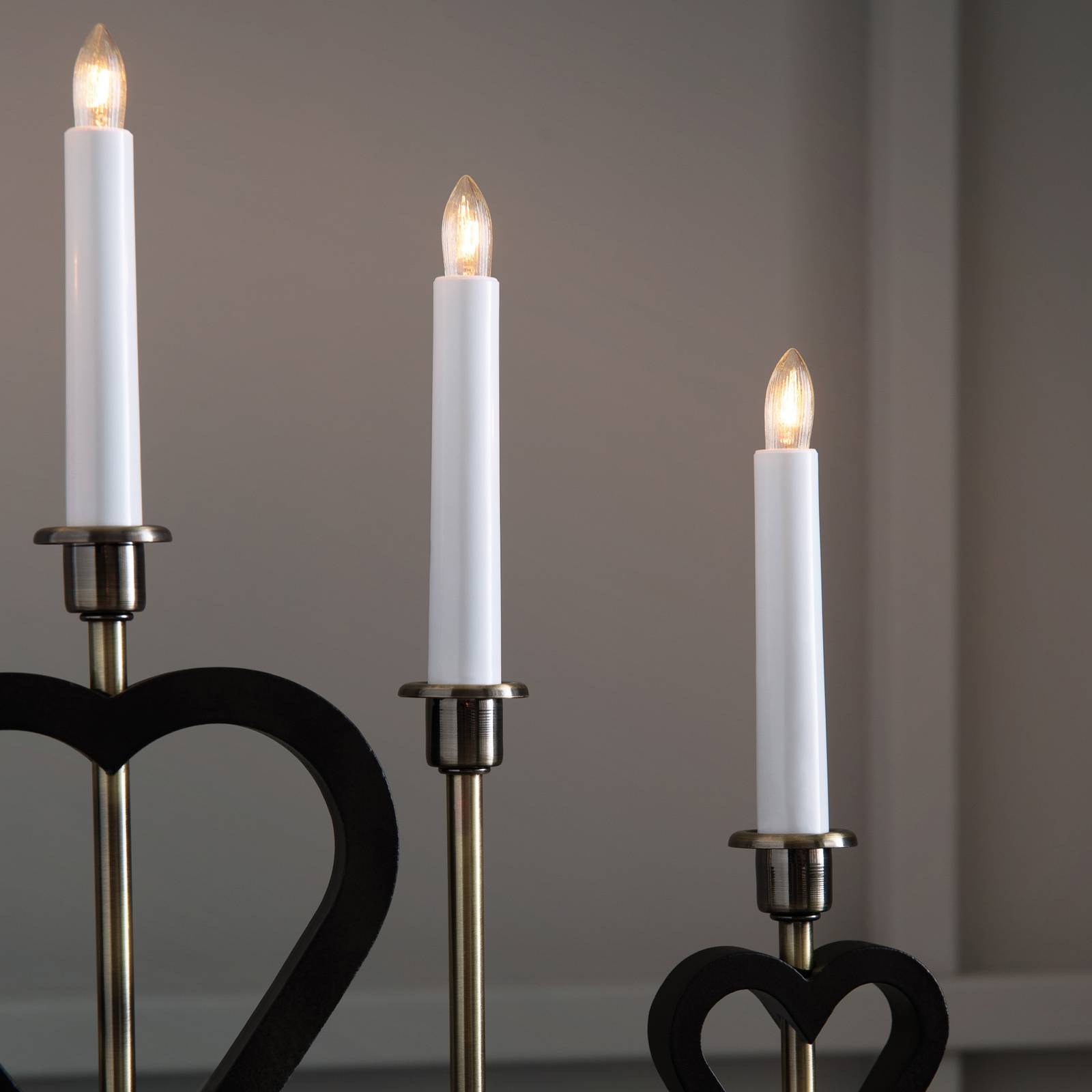 markslöjd chandelier melissa à cinq lampes noir/laiton