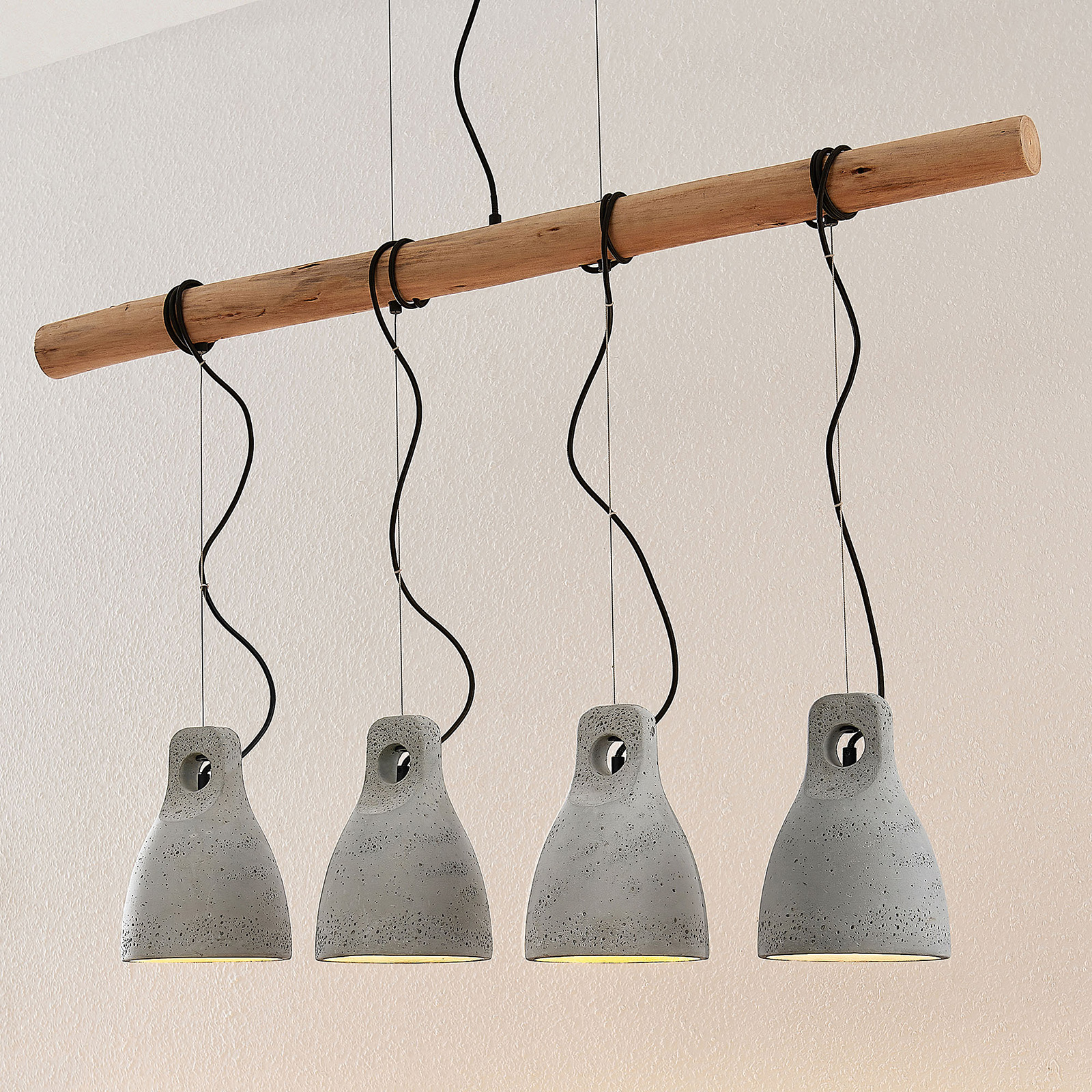 Lindby Grima hanglamp van beton, 4-lamps