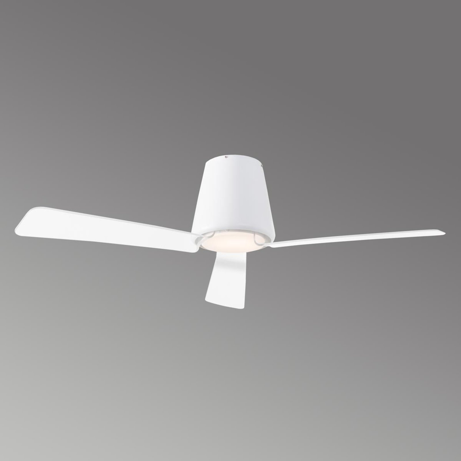 Timeless Garbí ceiling fan with LED light
