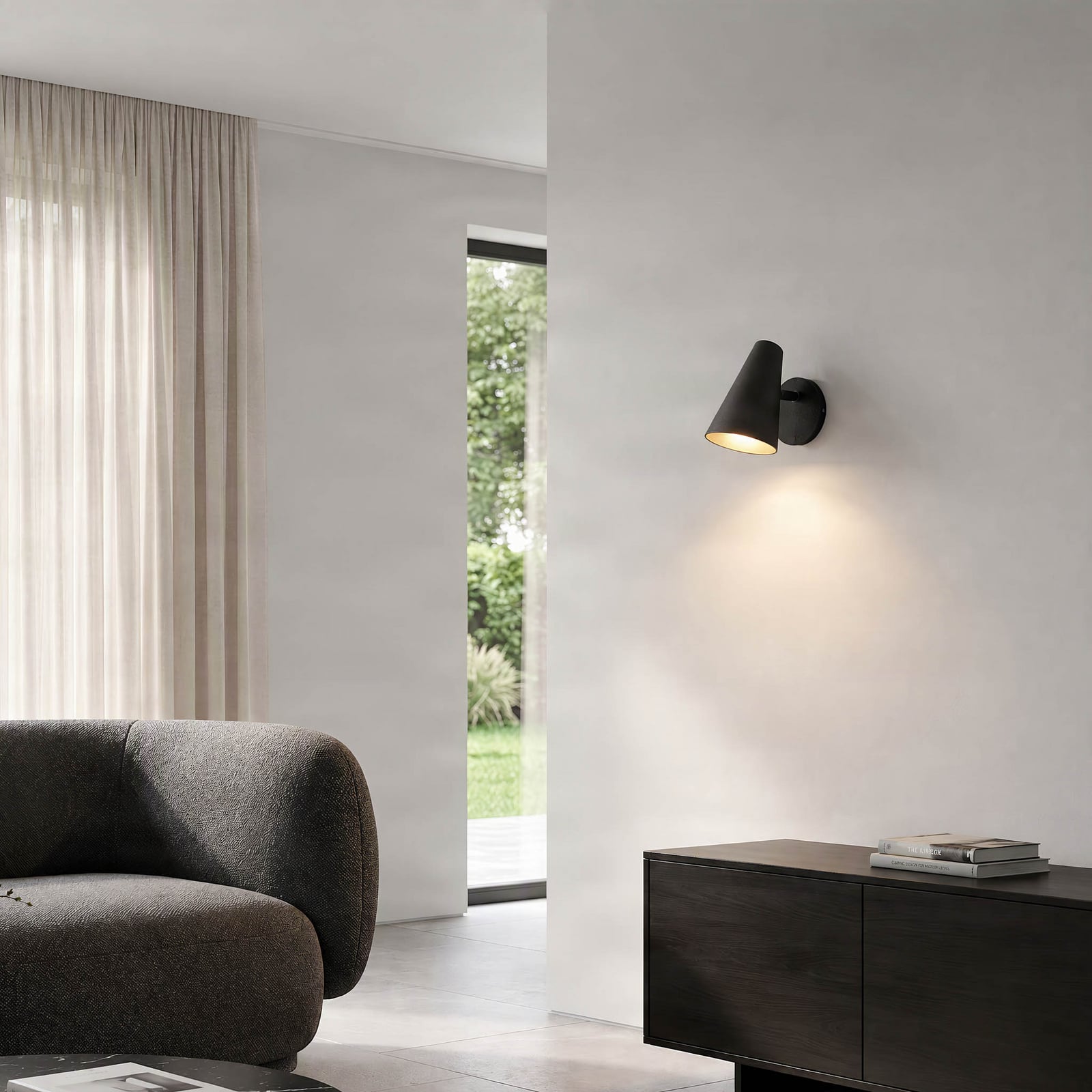 Lucande applique Wibke, altezza 24 cm, nero, oro, metallo