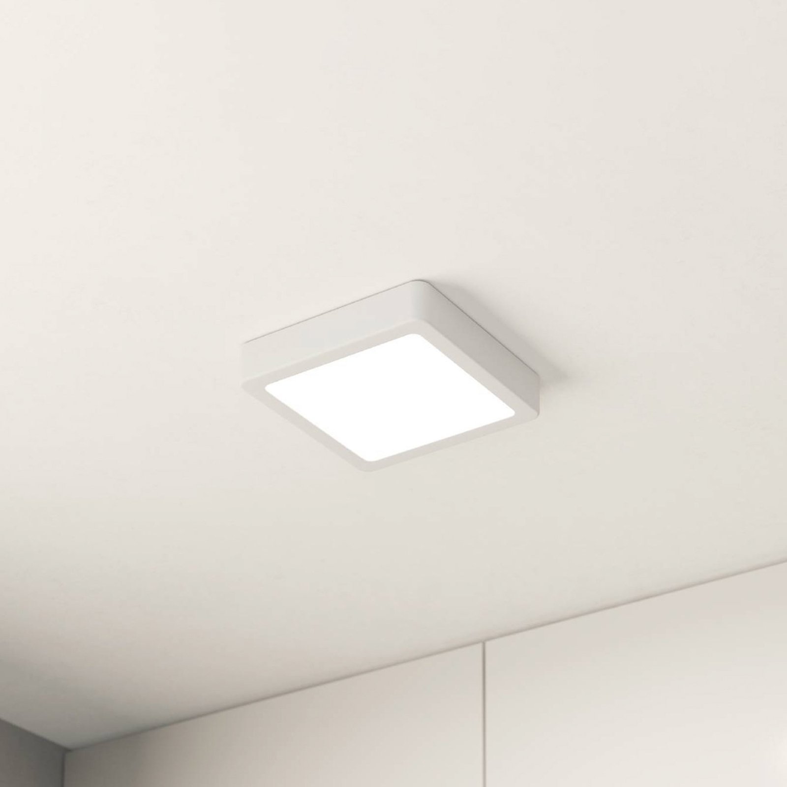 LED ceiling lamp Fueva 5 IP44 3000K white 16x16cm