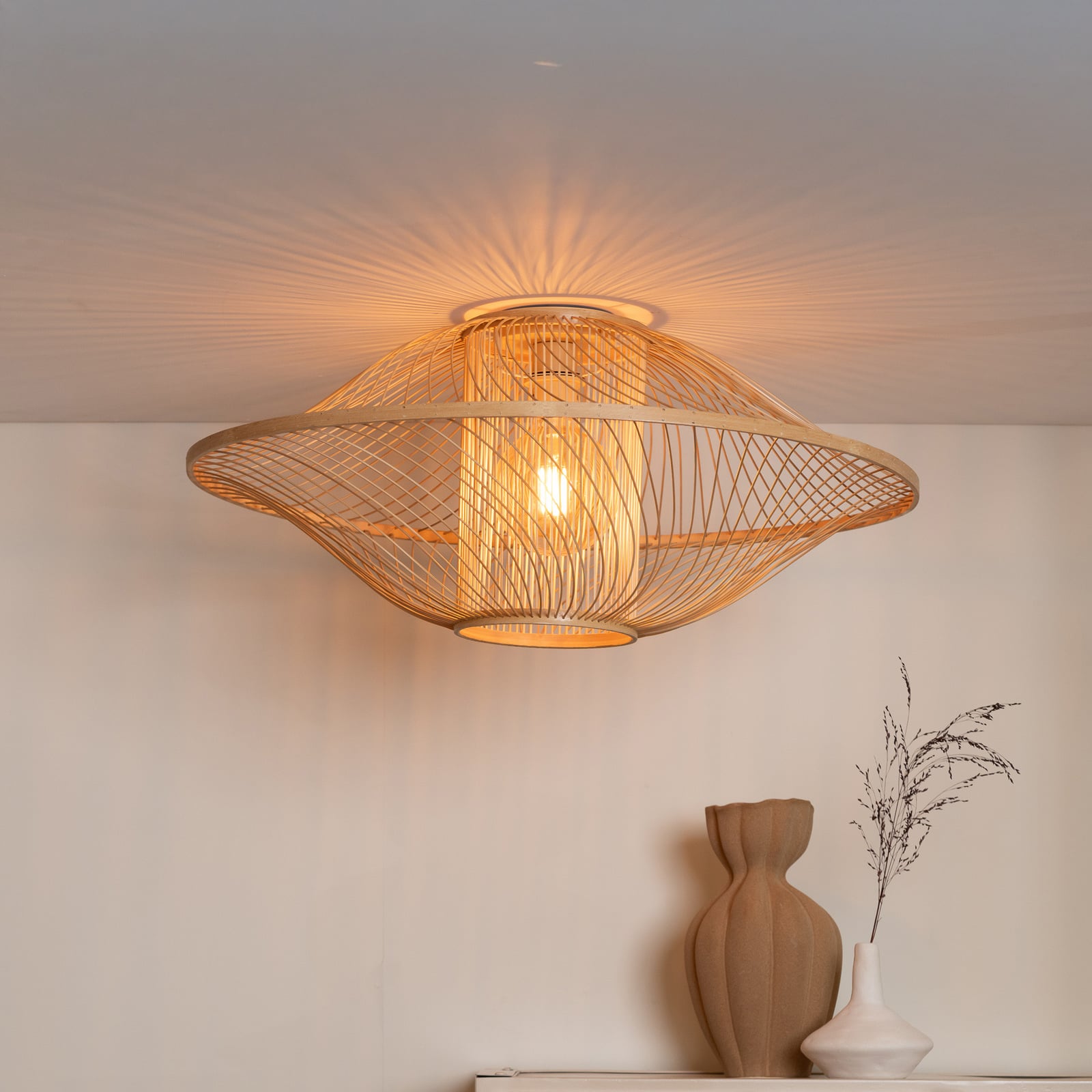 GOOD & MOJO Stropna lampa Maui, prirodna, Ø 70 cm, bambus, E27