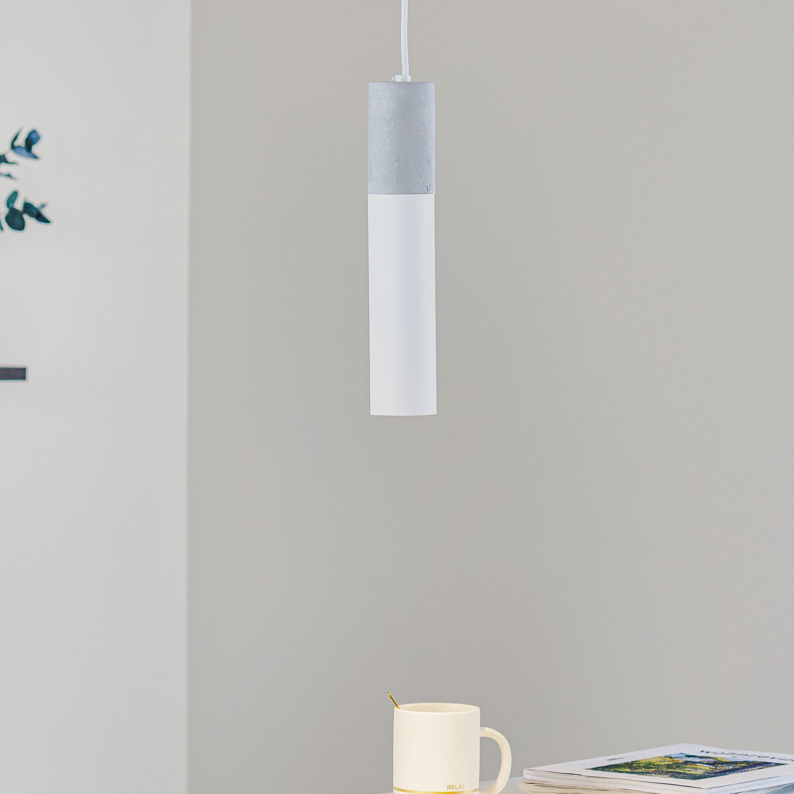 SOLLUX LIGHTING Lampă suspendată Tube beton alb 1 bec - Camera de zi / sufragerie - modern - gri-beton alb