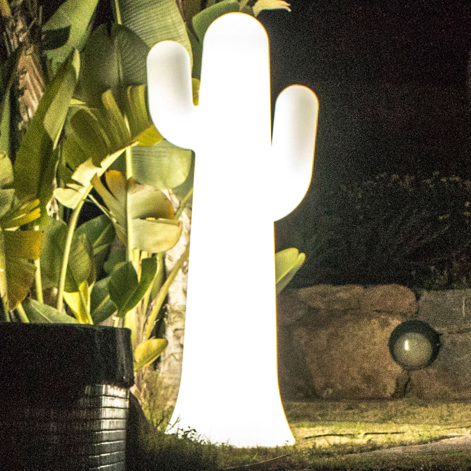 Newgarden Pancho LED podna lampa bijela s baterijom