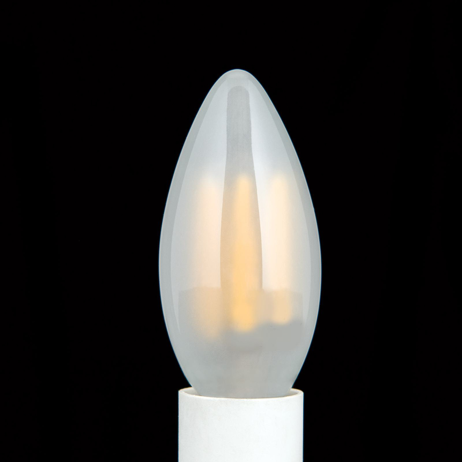 Ampoule LED E14 C35, mate, 6W, 2.700 K, 720 lm, intensité variable