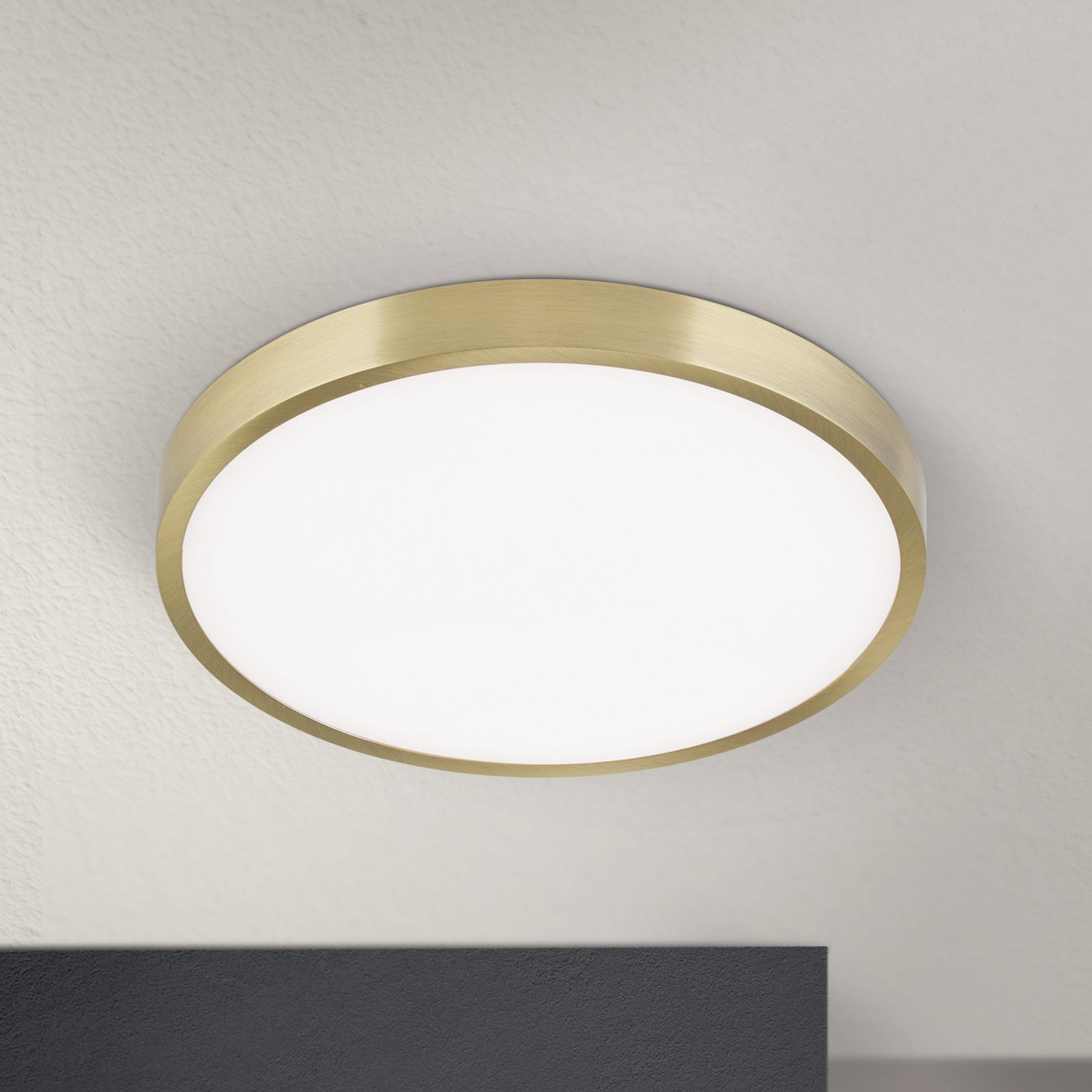 Bully LED ceiling light with patina look, Ø 28 cm