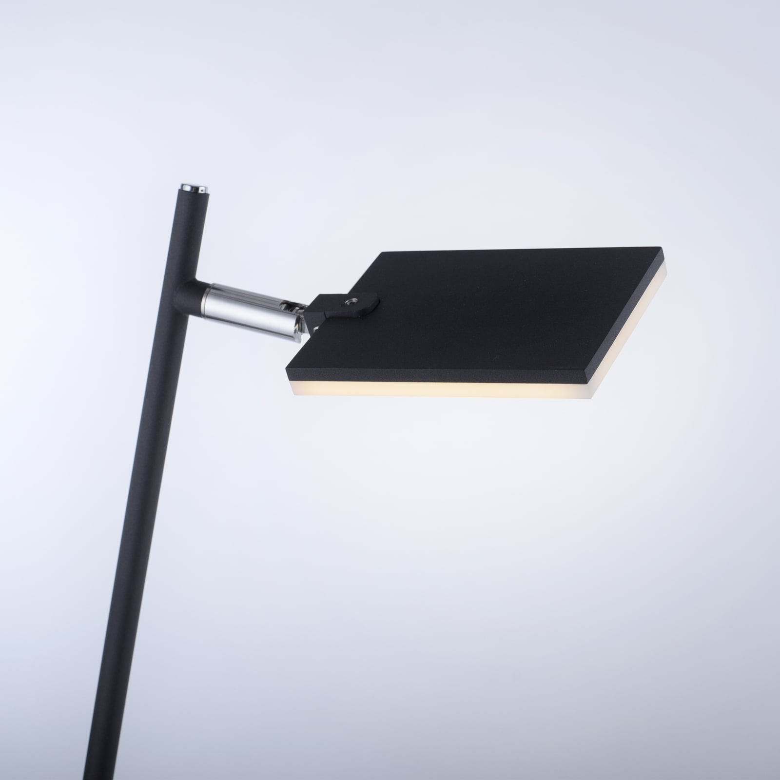 Mira LED-Stehleuchte, black pearl, Fernbedienung - PURE Mira LED-Stehleuchte, black pearl, Fernbedienung - PURE